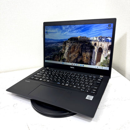 【良品】【1週間保証】NEC / Core i5 8350U / 8GB / 256GB 000984