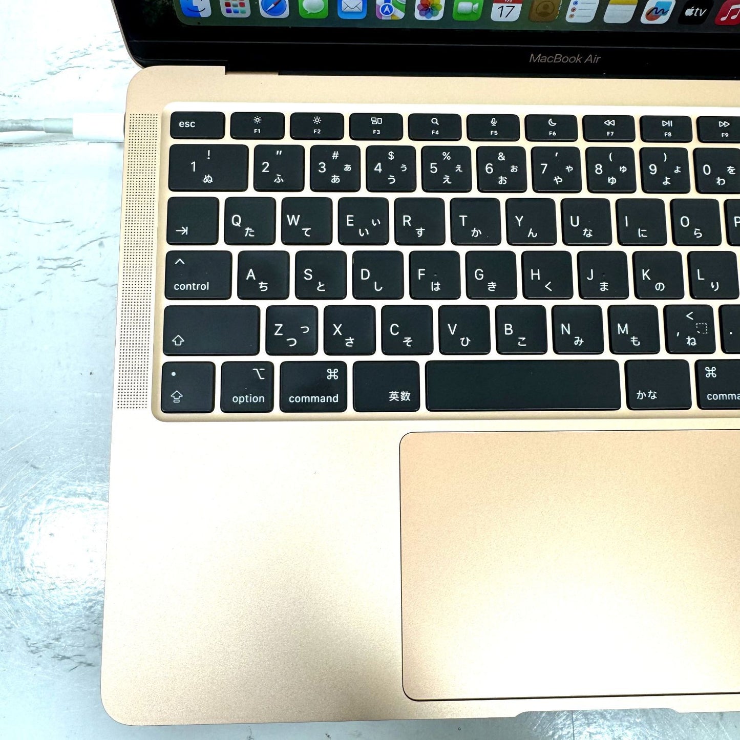 【1週間保証】MacBook Air 13.3型 / 2020 / M1 / 8GB / 256GB 954124