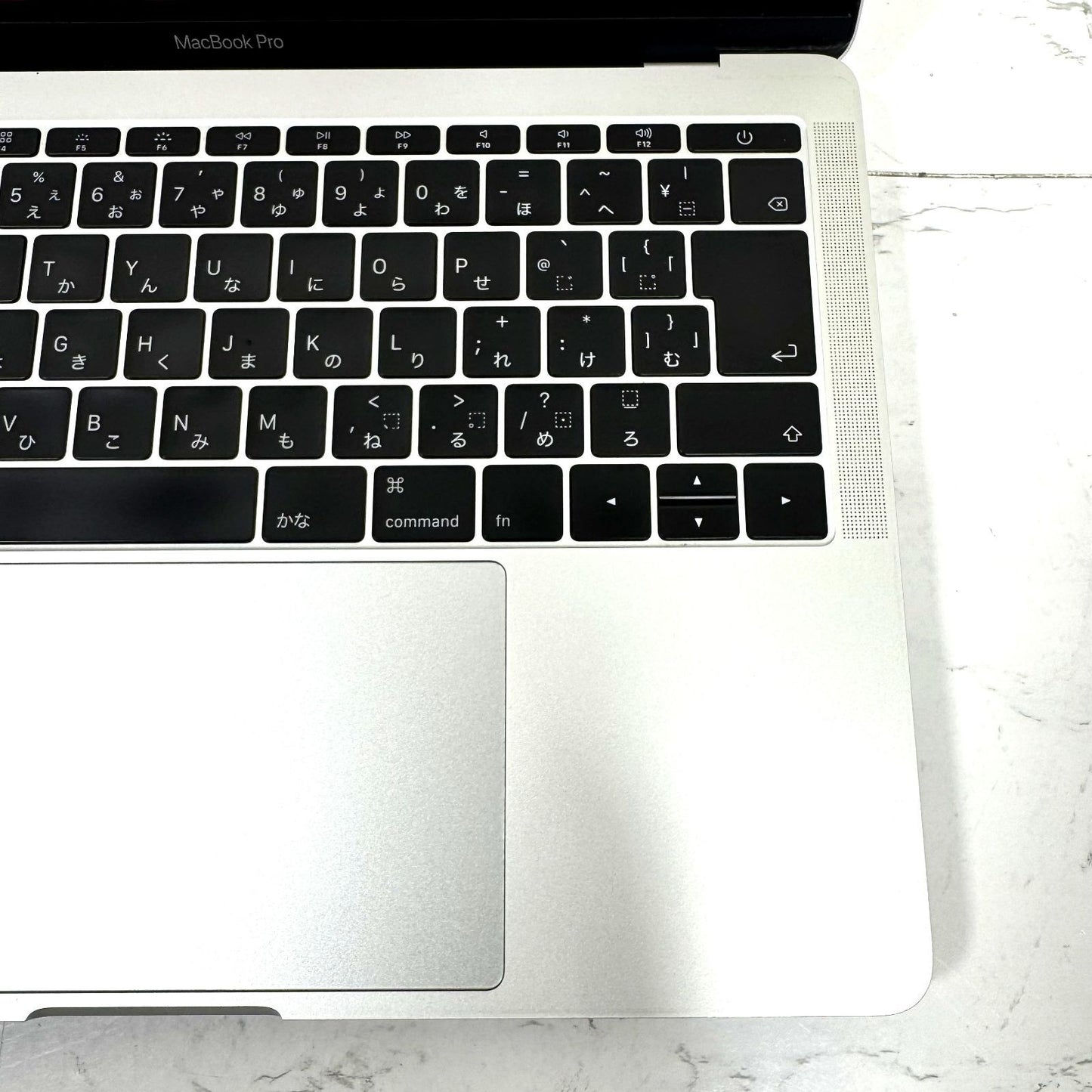 【1週間保証】MacBook Pro 13インチ / Core i7（2017） / 8GB / 256GB   / 充放電532回