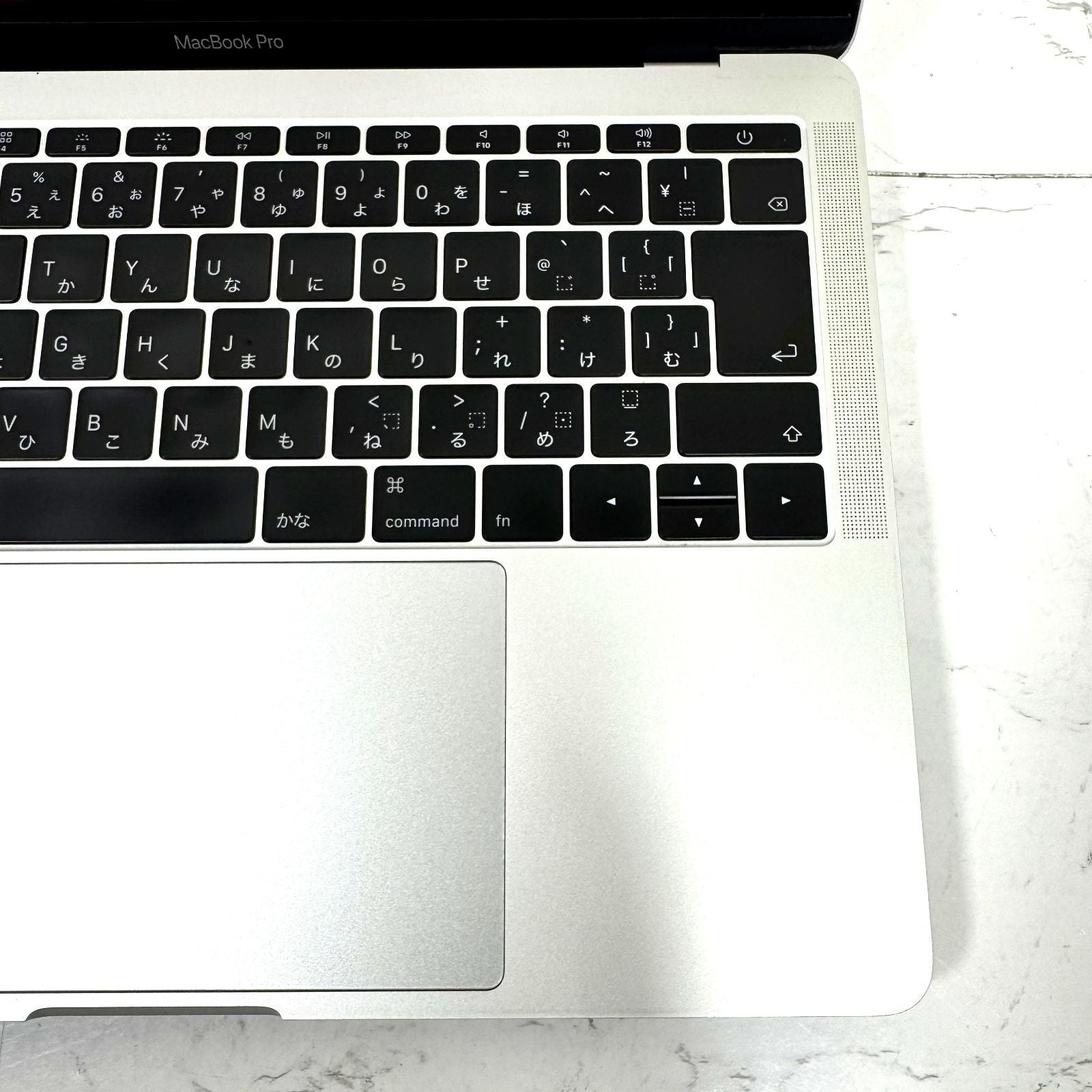 【1週間保証】MacBook Pro 13インチ / Core i7（2017） / 8GB / 256GB   / 充放電532回