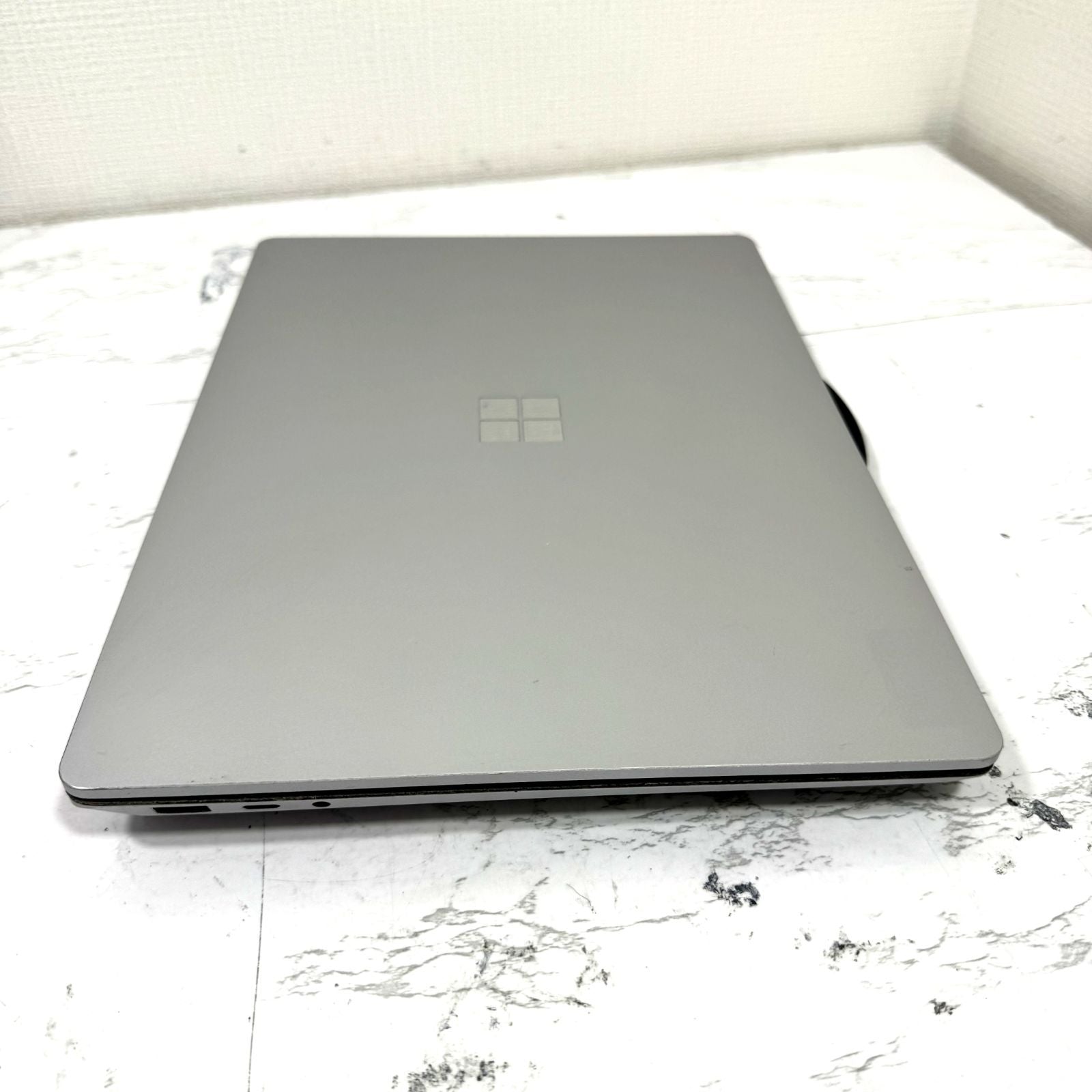 【良品】【1週間保証】Microsoft / Core i5 1145G7 / 8GB / 256GB 001211