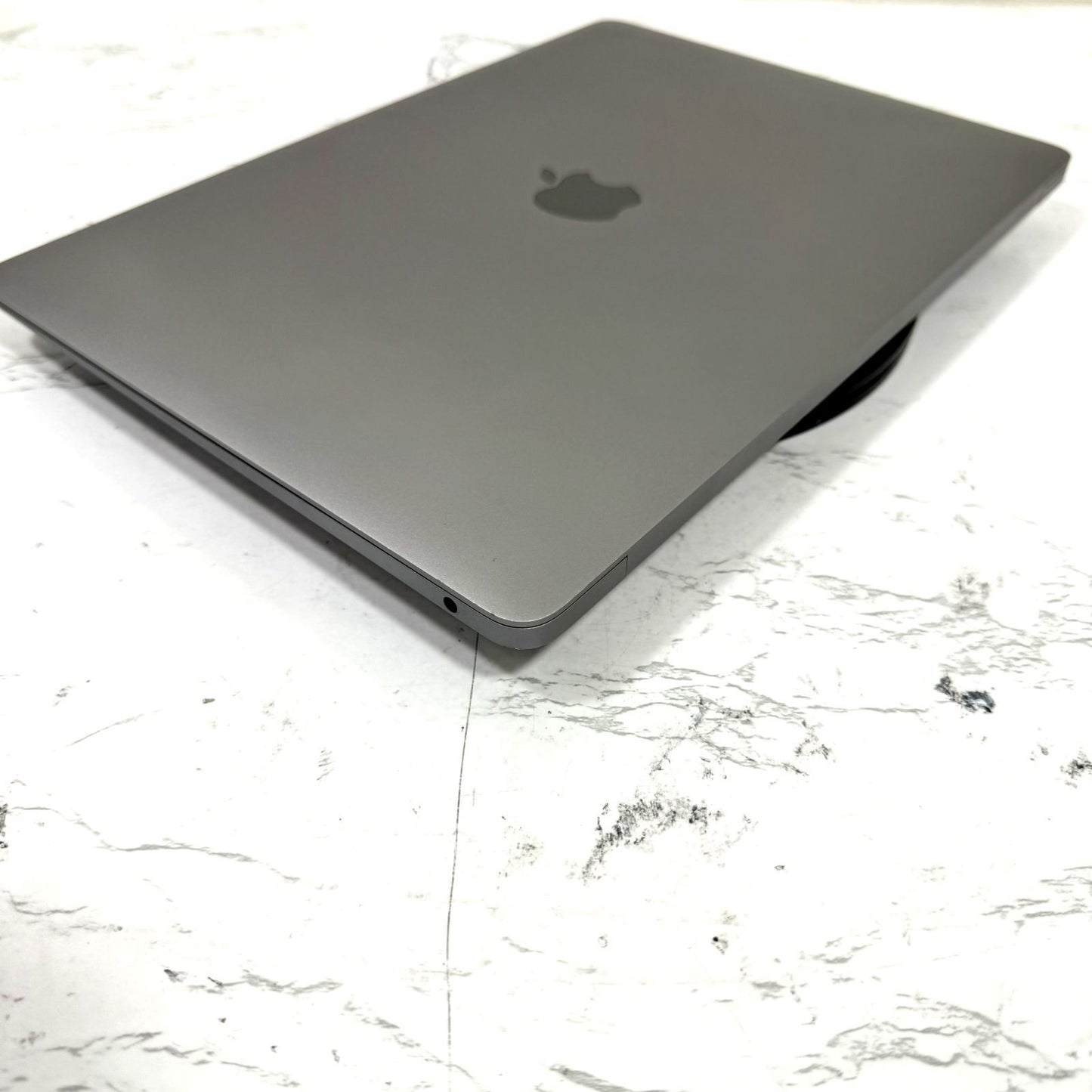 【キー欠損】【1週間保証】MacBook Air 13型 / 2020 / M1 / 16GB / 512GB 192207