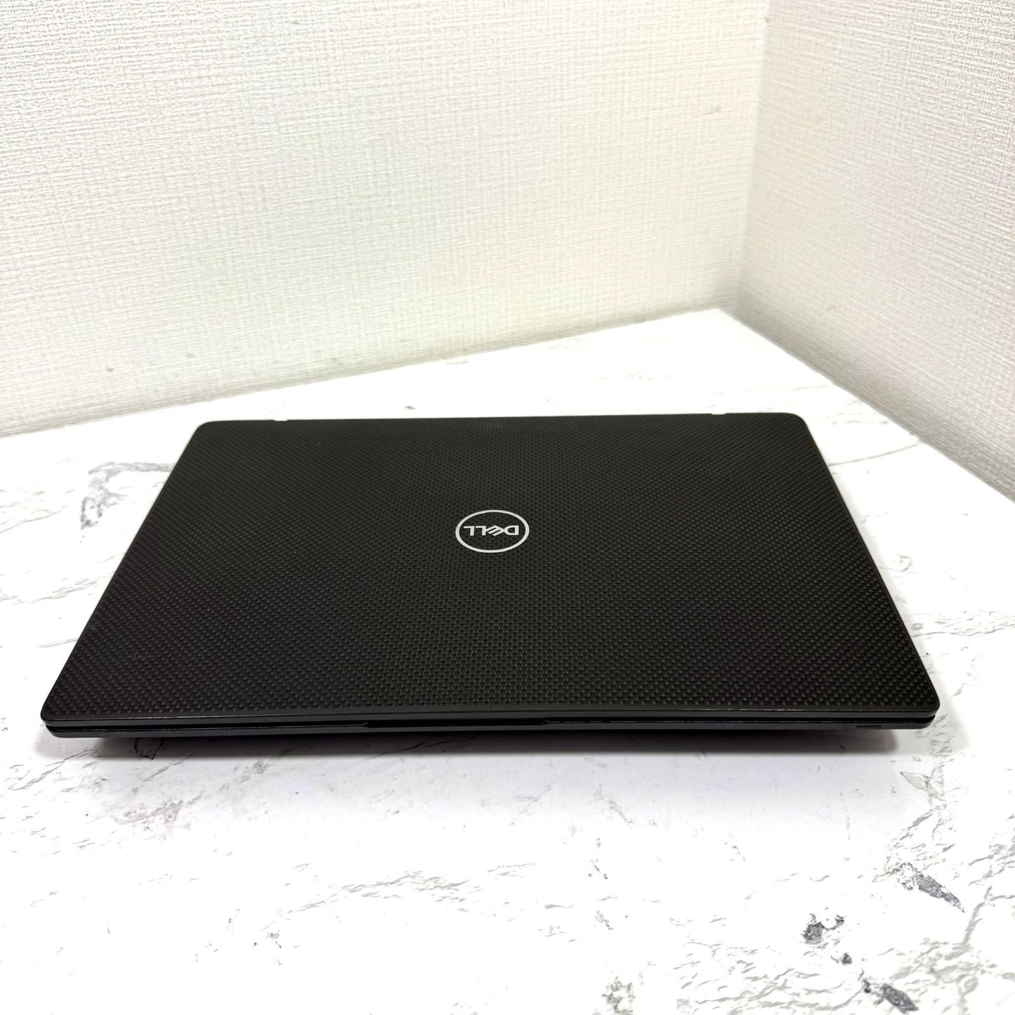 【シール跡あり】【1週間保証】DELL Latitude 7300 / Core i5 8265U / 8GB 177648