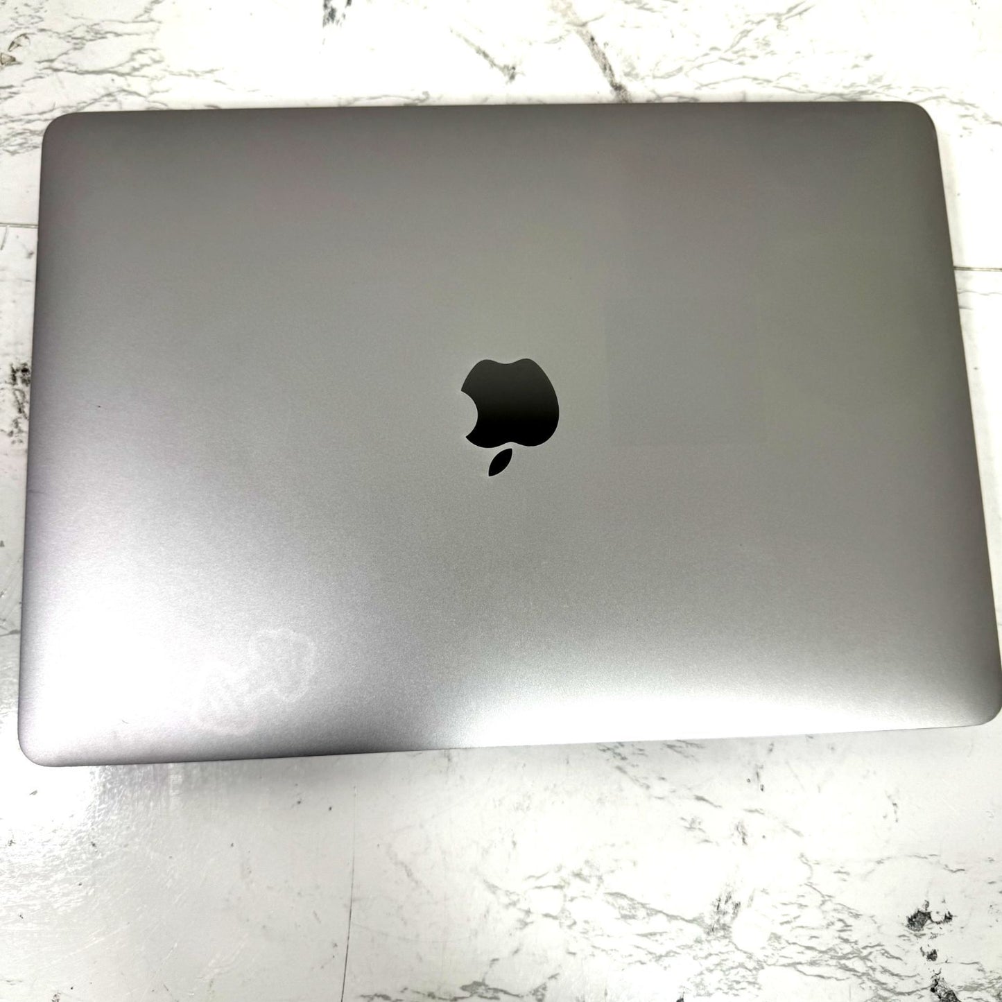 【良品】【1週間保証】MacBook Air 13型 / 2018 / Core i5 8210Y / 8GB / 256GB 177466