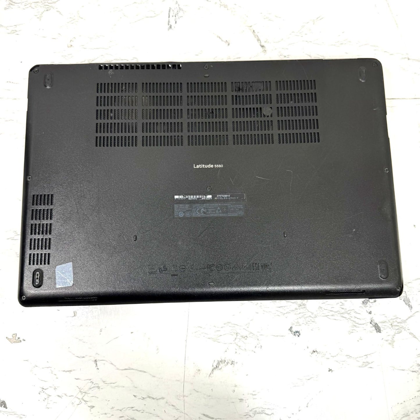 【1週間保証】Dell Latitude 5590 / Core i7 8650U / 16GB 061705