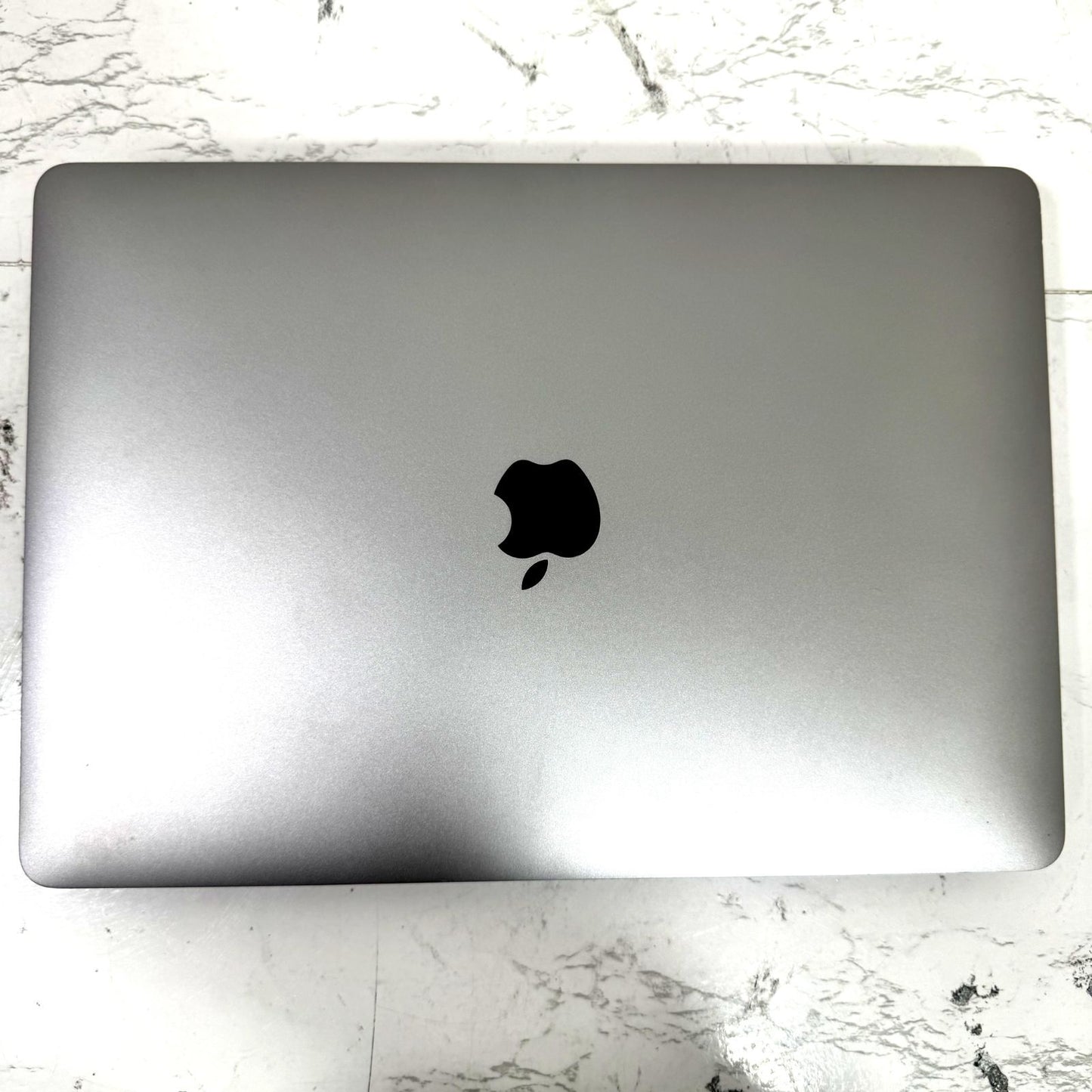 【キー欠損】【1週間保証】MacBook Air 13型 / 2020 / M1 / 16GB / 512GB 192207