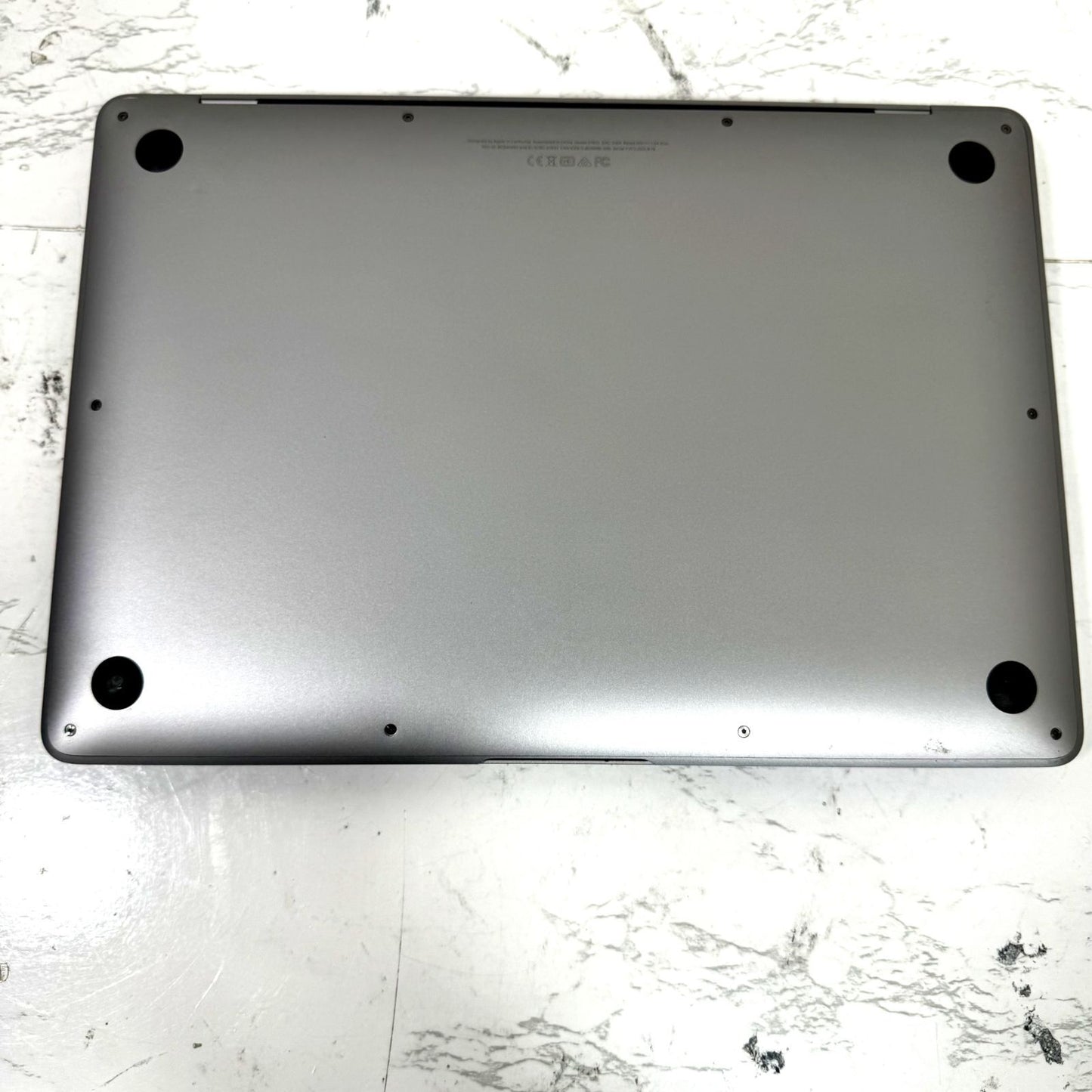 【良品】【1週間保証】MacBook Air 13型 / 2018 / Core i5 8210Y / 8GB / 256GB 177466