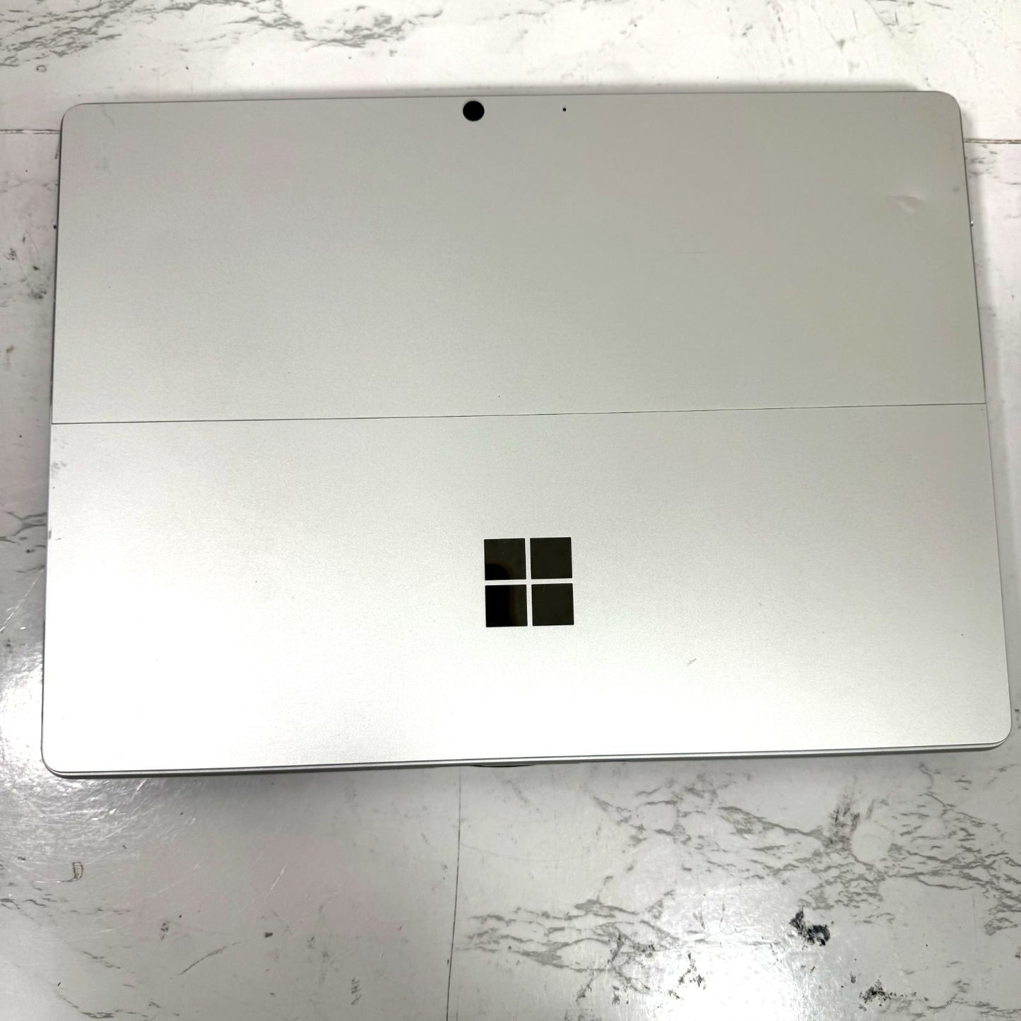 【良品】【1週間保証】Surface Pro 8 / Core i5 1135G7 / 8GB / 128GB