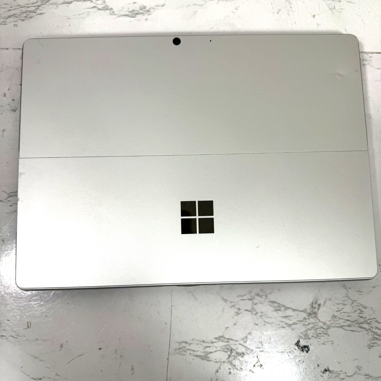 【良品】【1週間保証】Surface Pro 8 / Core i5 1135G7 / 8GB / 128GB