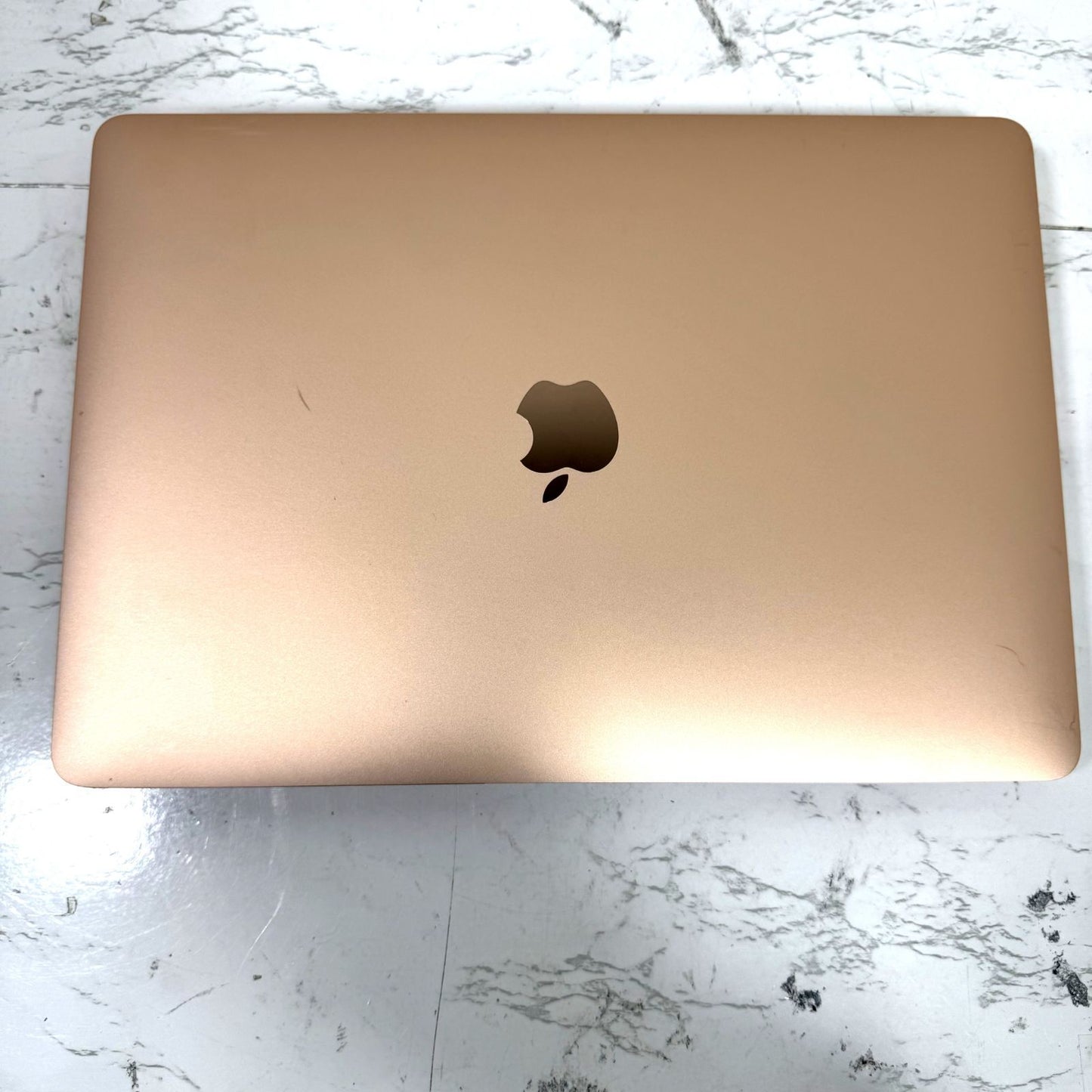 【1週間保証】MacBook Air 13.3型 / 2020 / M1 / 8GB / 256GB 954124