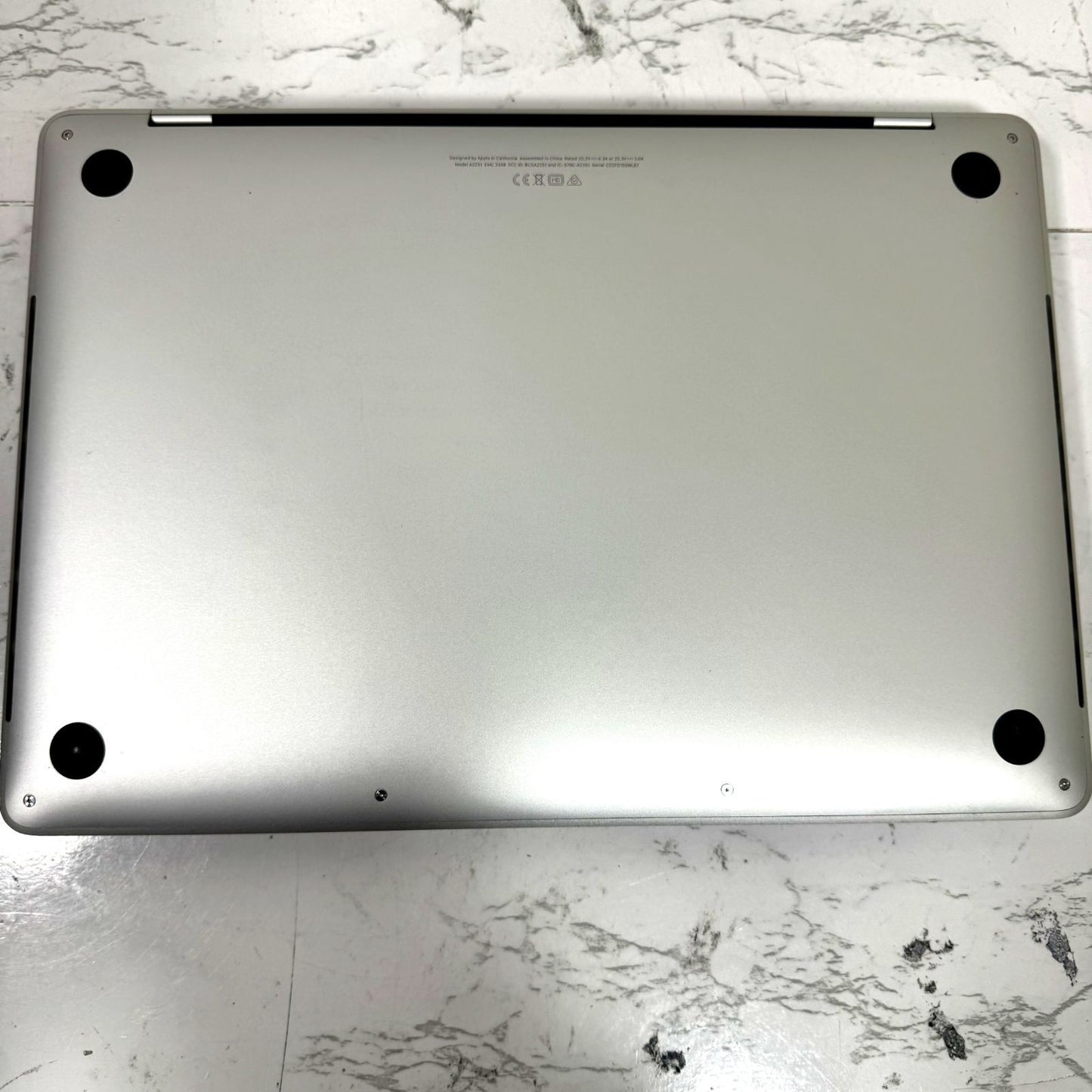 【良品】【1週間保証】MacBook Pro 13 / Core i7 / 16GB / 512GB 001614