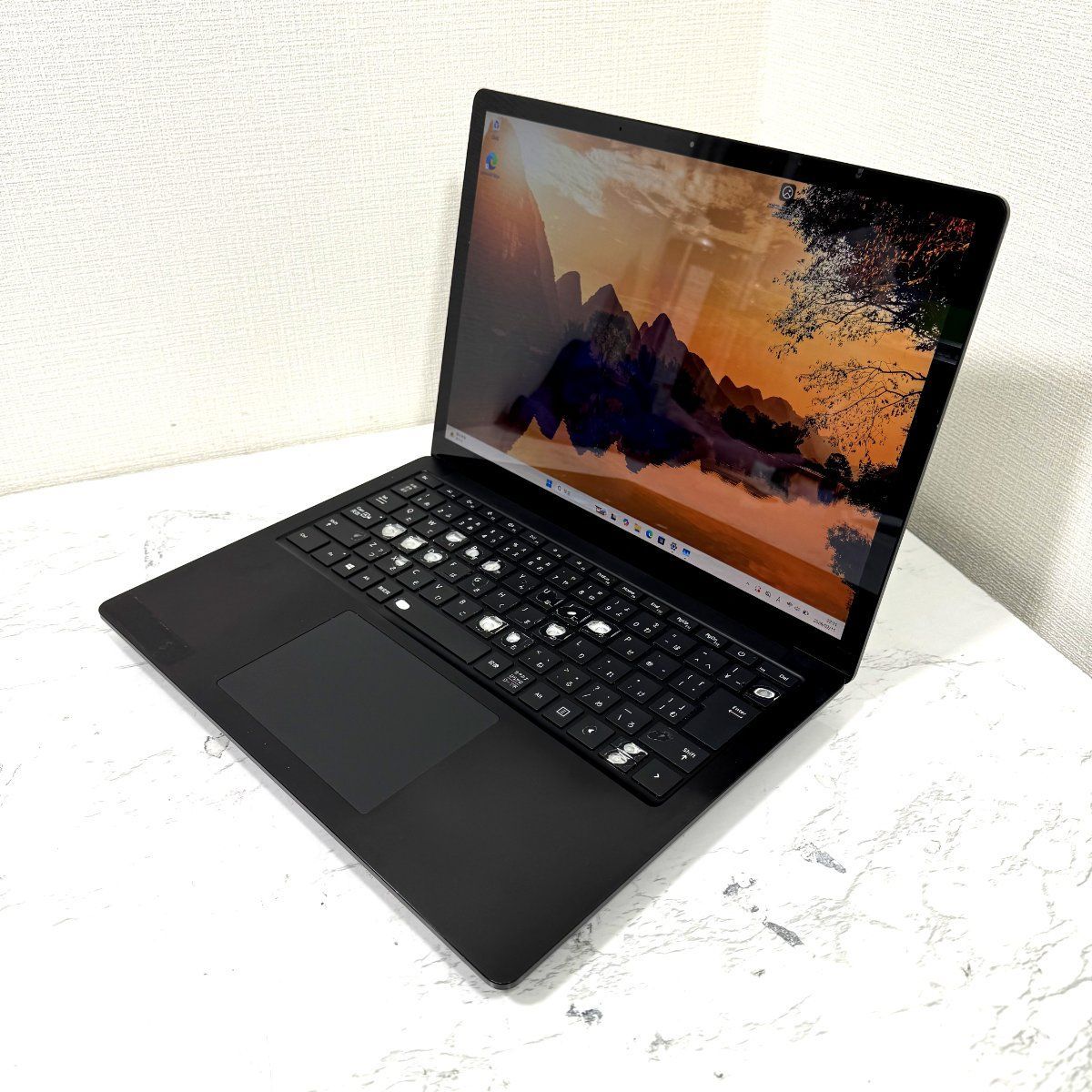 【キーボード禿大】【1週間保証】Microsoft / Core i5 1145G7 / 16GB / 256GB 001192