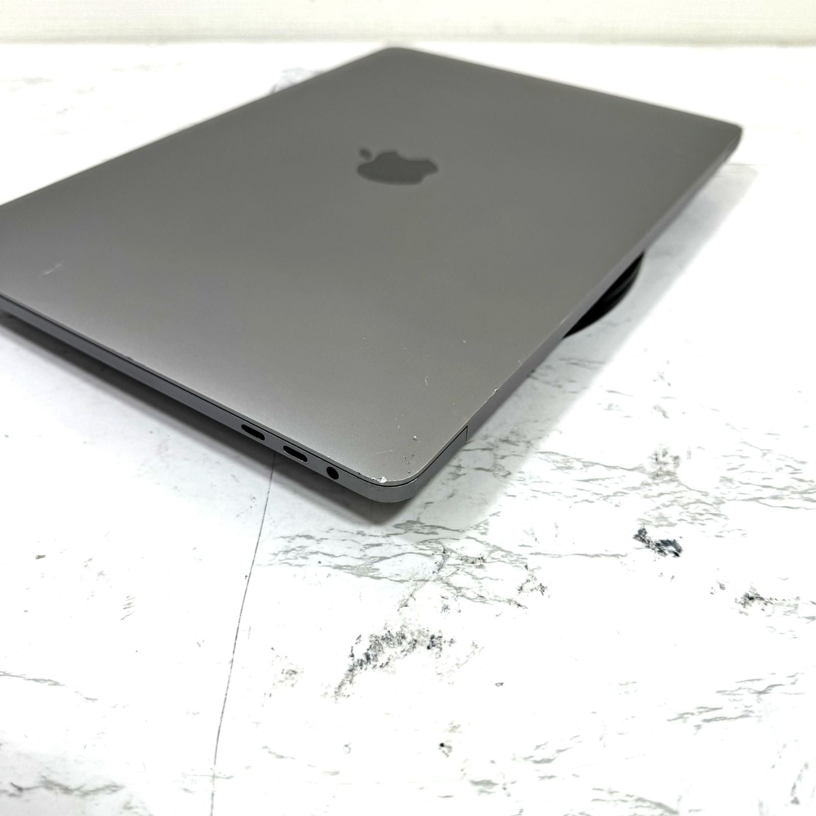 【キー欠損】【1週間保証】MacBook Pro 13インチ 2020 / Core i7（2020） / 32GB / 1TB / 充放電回数498回 191916
