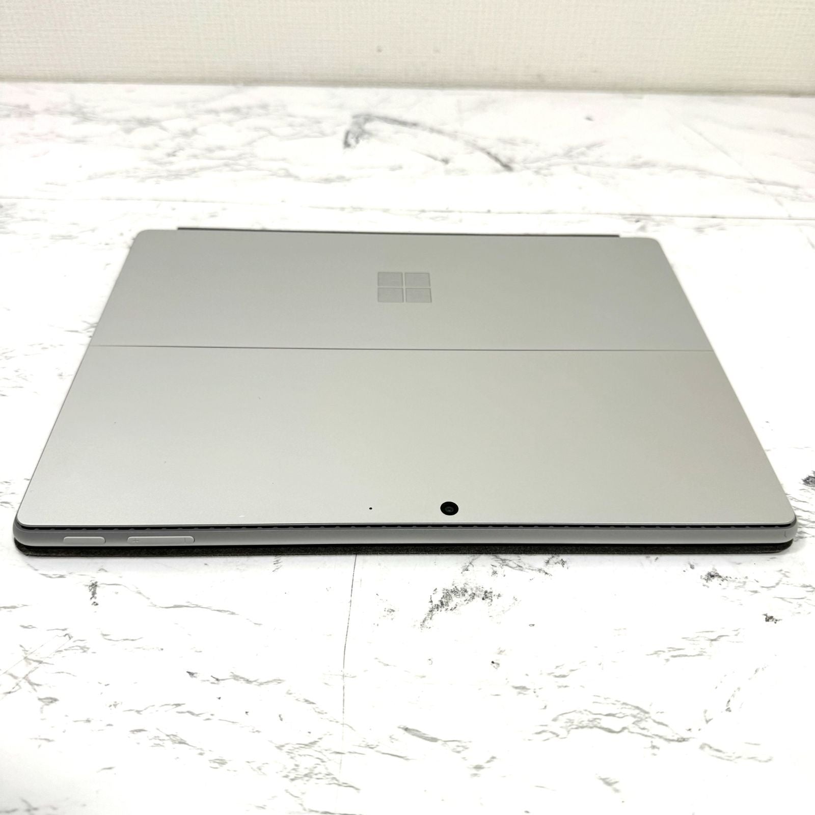 【良品】【1週間保証】Surface Pro 9 / Core i5-1245U / 16GB / 256GB / Windows 11 Pro