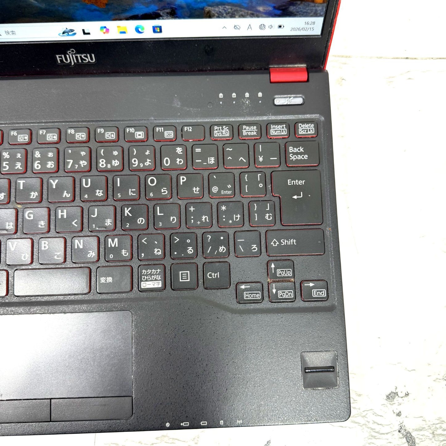 【傷あり】【1週間保証】FMVU75B3R / Core i5-8250U / 4GB / 128GB