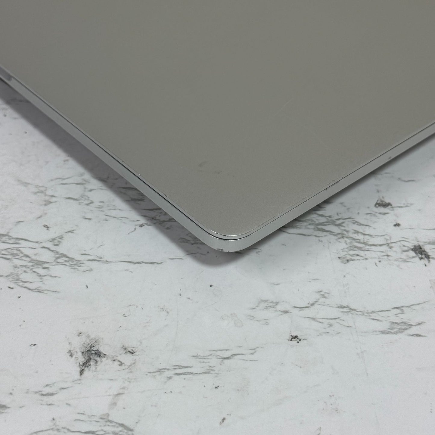 【良品】【1週間保証】MacBook Pro 13インチ / 2018 / Core i7 8559U / 16GB / 512GB 002615
