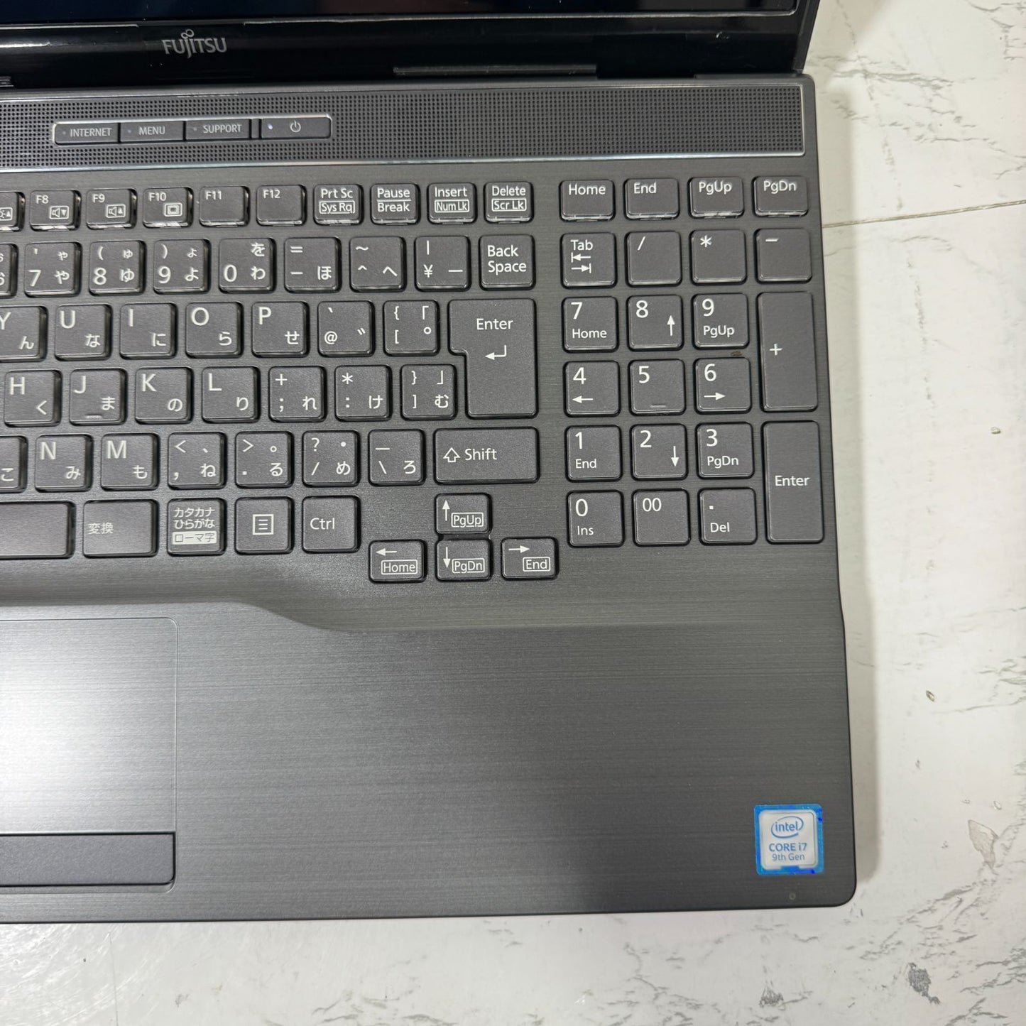 【傷あり】【1週間保証】Fujitsu FMV LIFEBOOK AH77/D3 / Core i7 9750H / 8GB / 1TB + 1TB 184709