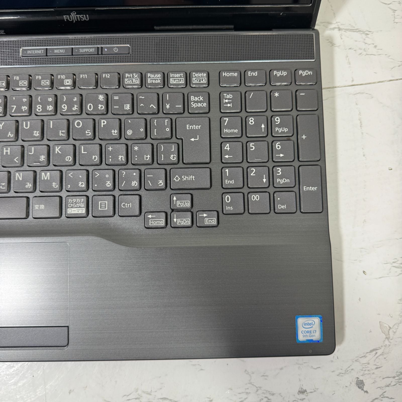 【傷あり】【1週間保証】Fujitsu FMV LIFEBOOK AH77/D3 / Core i7 9750H / 8GB / 1TB + 1TB 184709