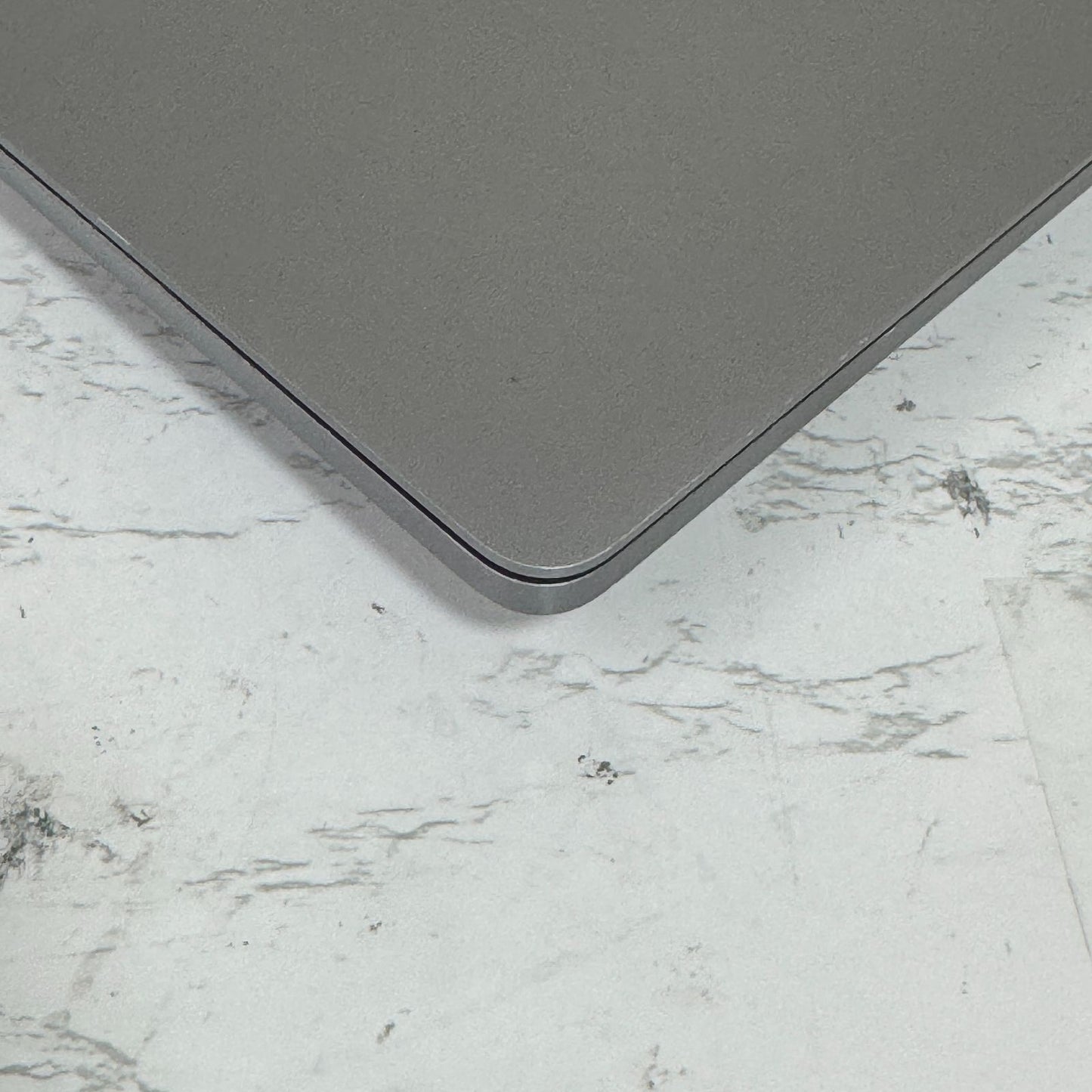 【良品】【1週間保証】MacBook Pro 16インチ 2019 / Core i7 / 32GB / 512GB