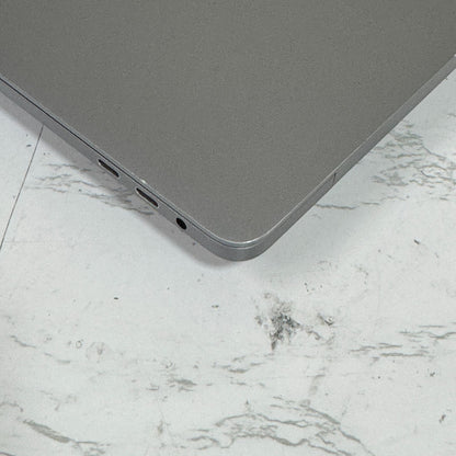 【良品】【1週間保証】MacBook Pro 16インチ 2019 / Core i7 / 32GB / 512GB