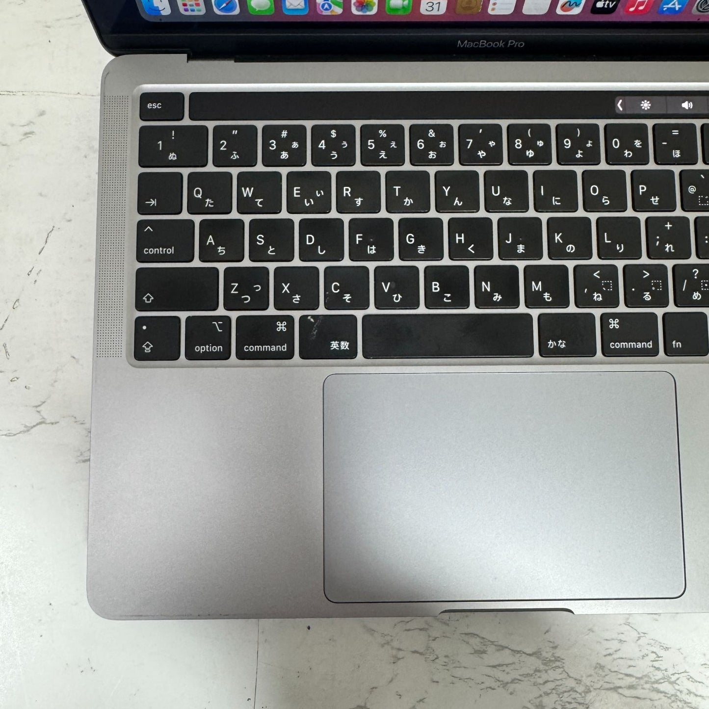 【傷あり】【1週間保証】MacBook Pro 13インチ / 2020 / Core i7 1068NG7 / 32GB / 1TB 009095