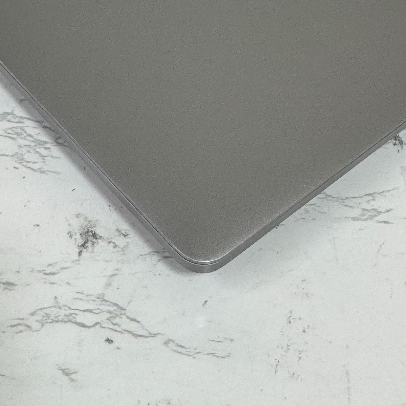 【良品】【1週間保証】MacBook Pro 15インチ 2018 / Core i7 / 16GB / 512GB