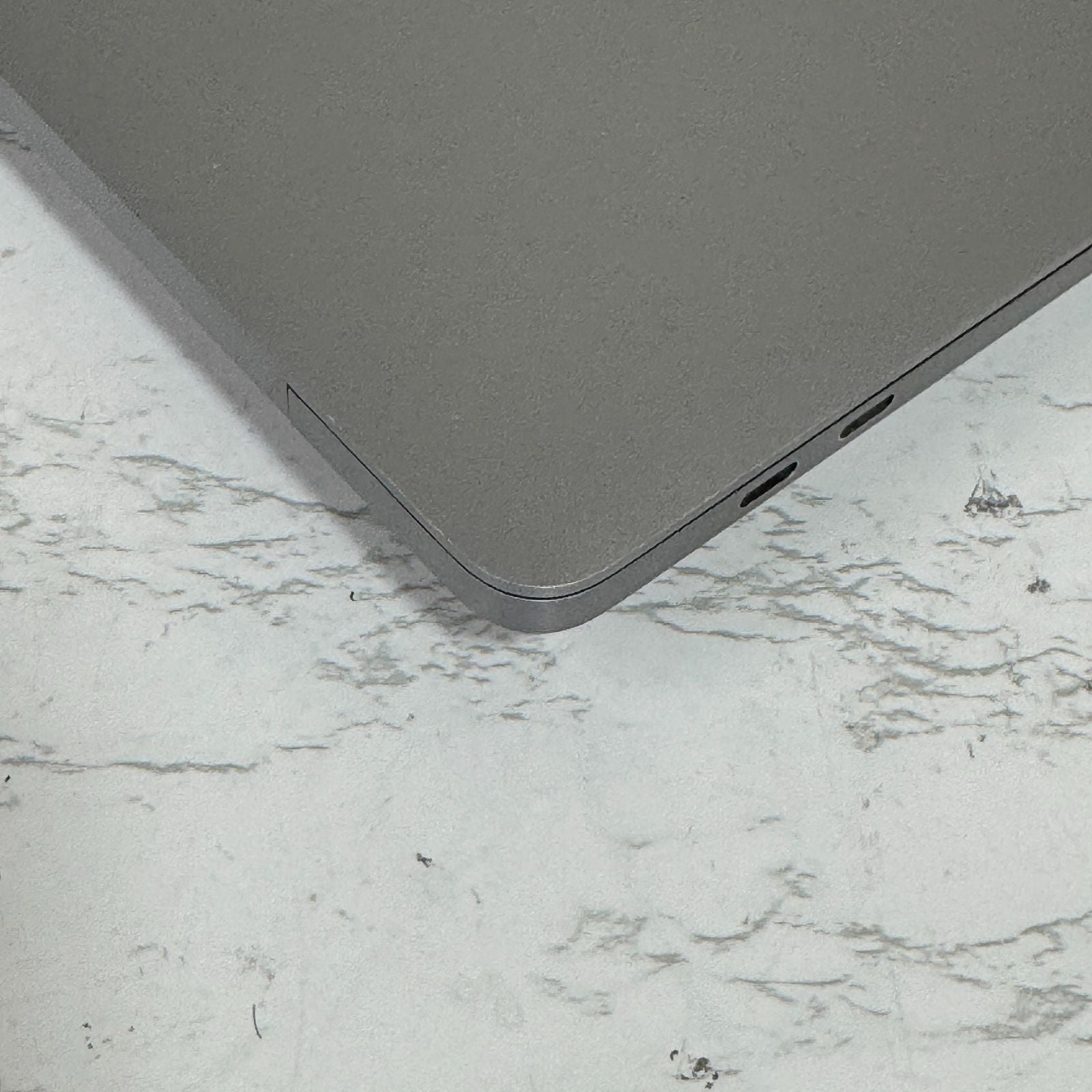 【傷あり】【1週間保証】MacBook Pro 16インチ / 2019 / Core i7 9750H / 32GB / 512GB 191909