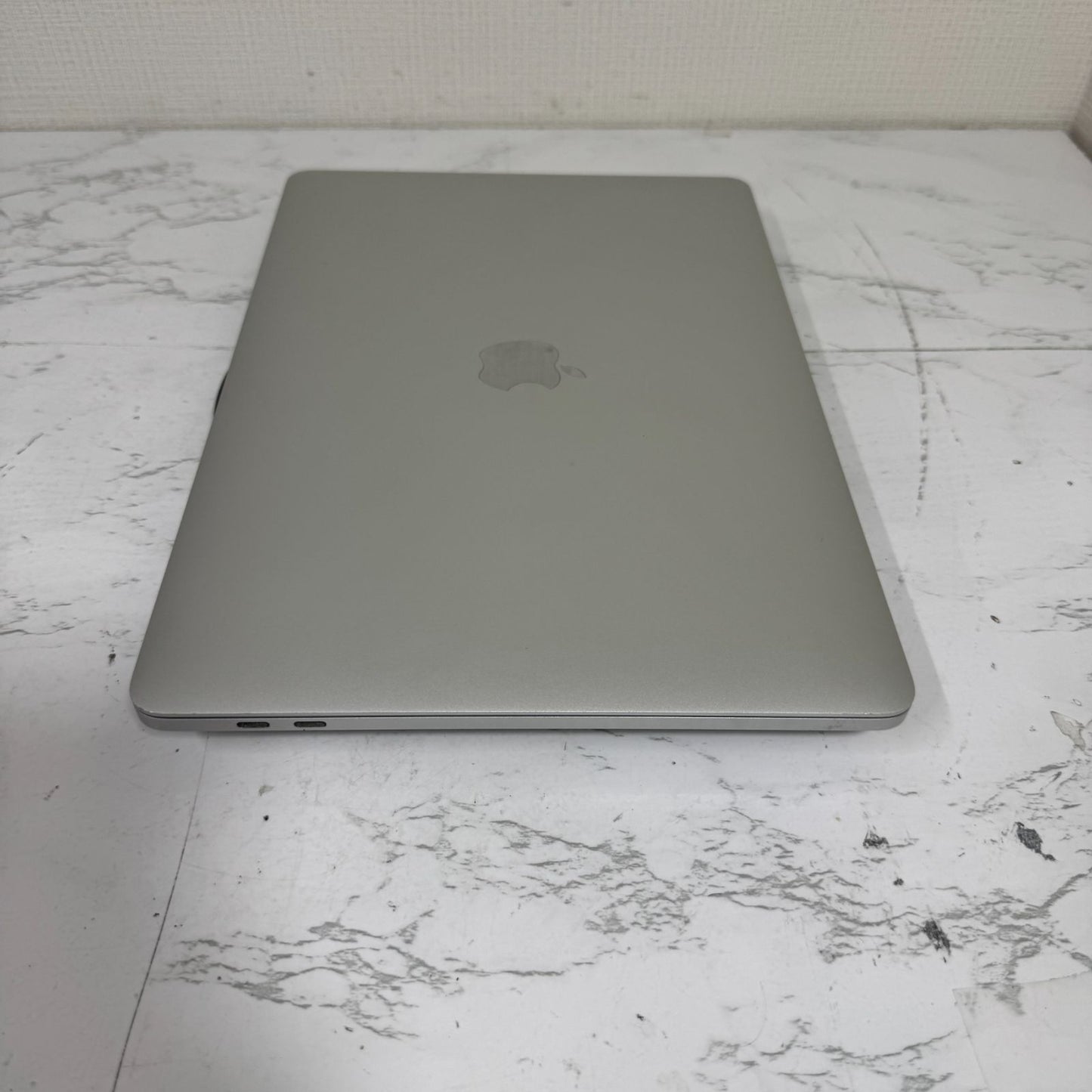 【傷あり】【1週間保証】MacBook Pro 13インチ / 2018 / Core i5 8259U / 8GB / 256GB 009083