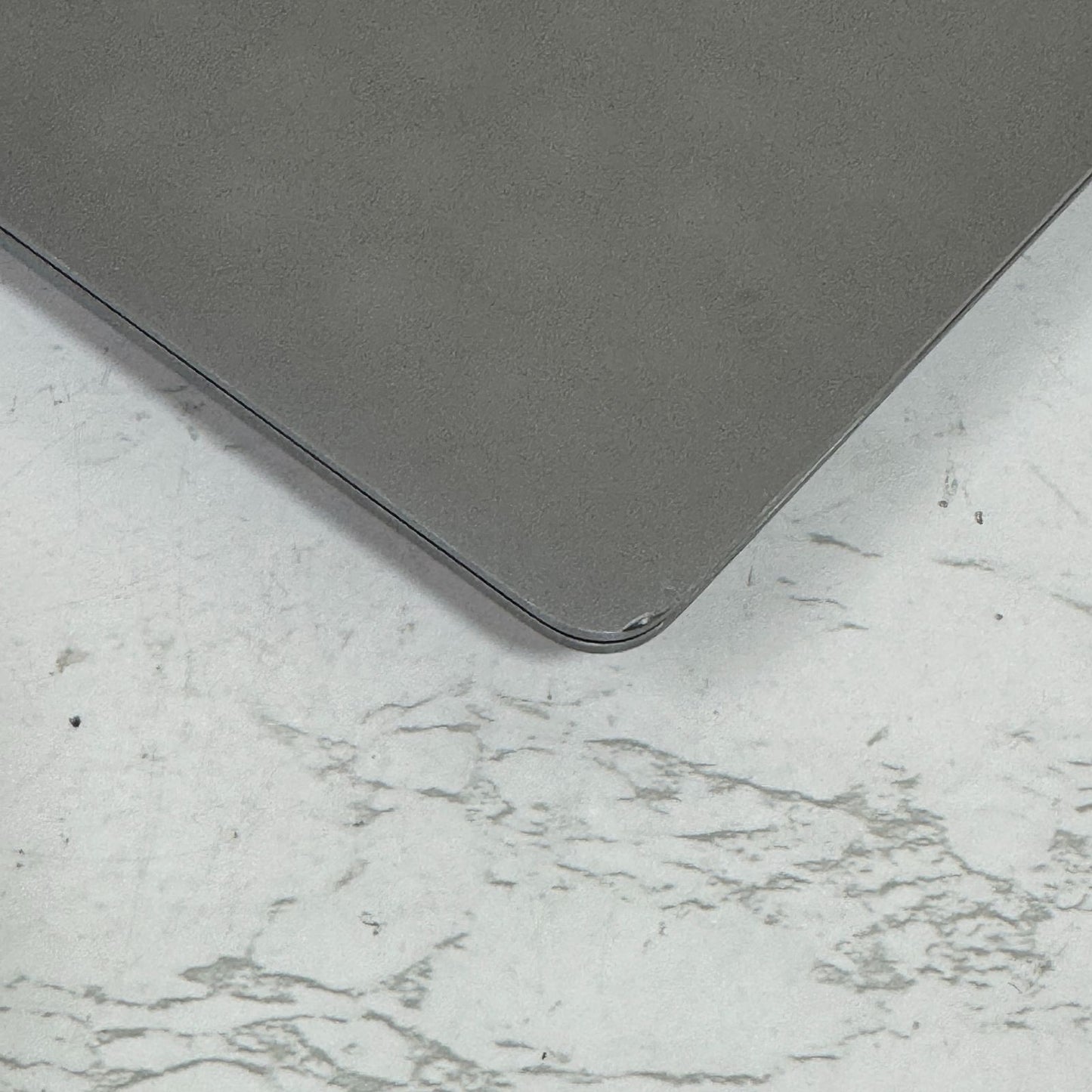 【良品】【1週間保証】MacBook Air 13インチ 2020 / M1 / 16GB / 256GB 001030