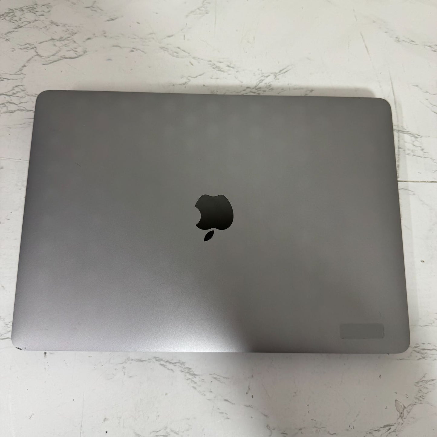 【良品】【1週間保証】MacBook Air 13インチ 2020 / M1 / 16GB / 256GB 001030