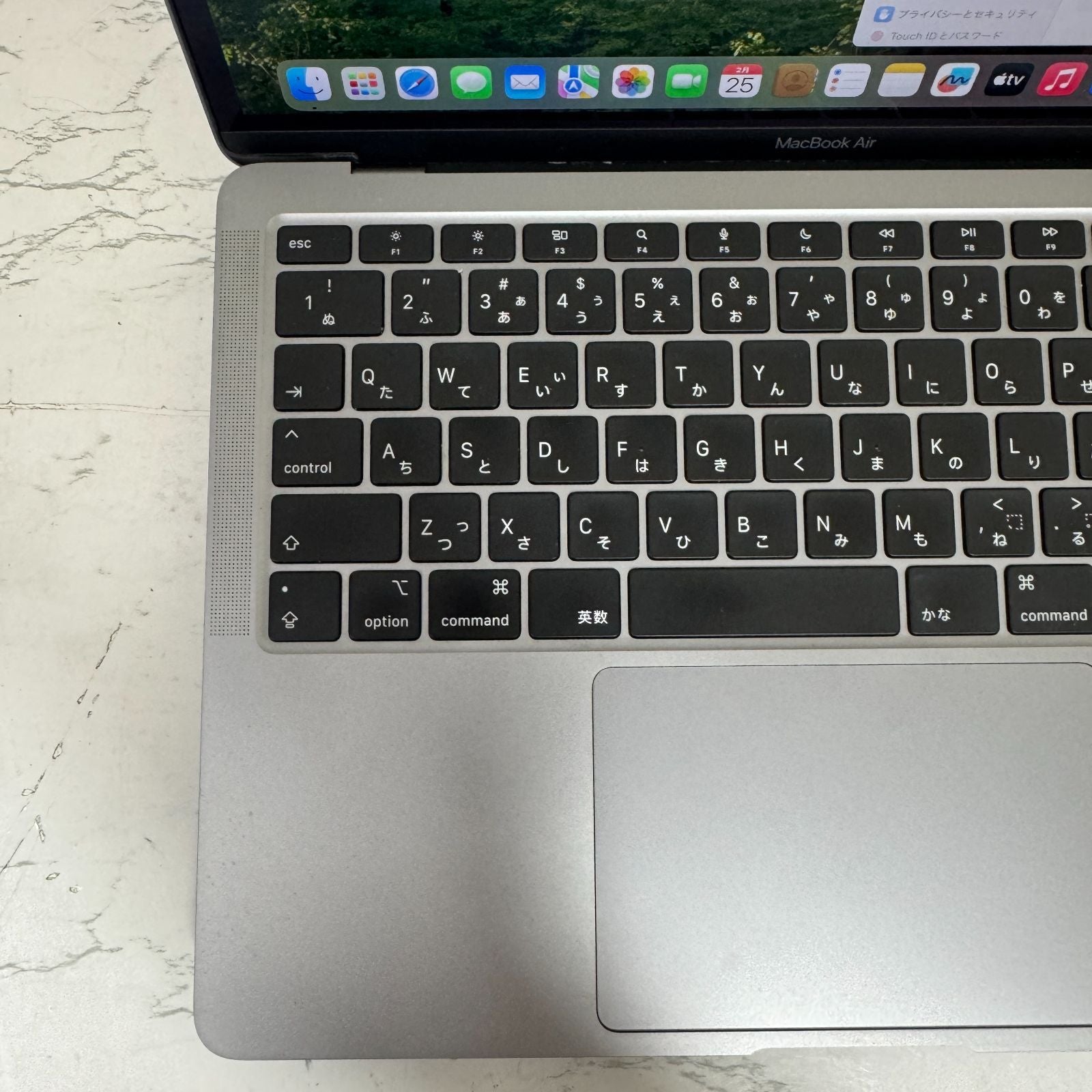 【良品】【1週間保証】MacBook Air 13インチ 2020 / M1 / 16GB / 256GB 001030