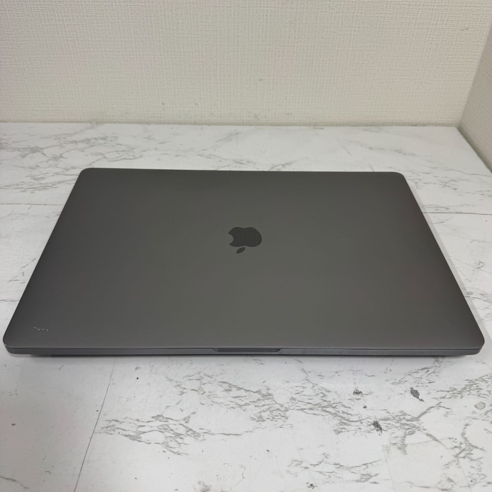 【傷あり】【1週間保証】MacBook Pro 16インチ / 2019 / Core i7 9750H / 32GB / 512GB 191909