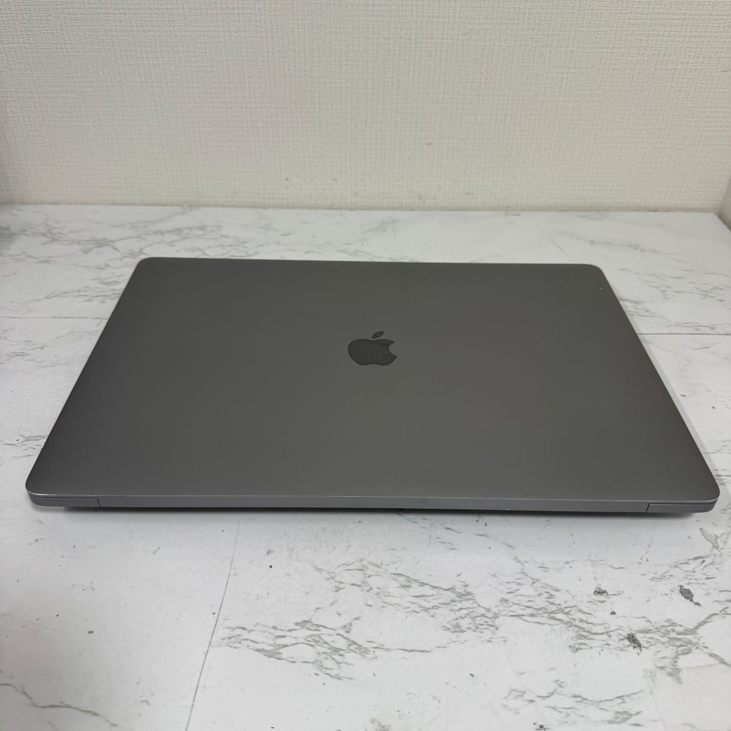 【良品】【1週間保証】MacBook Pro 16インチ 2019 / Core i7 / 32GB / 512GB