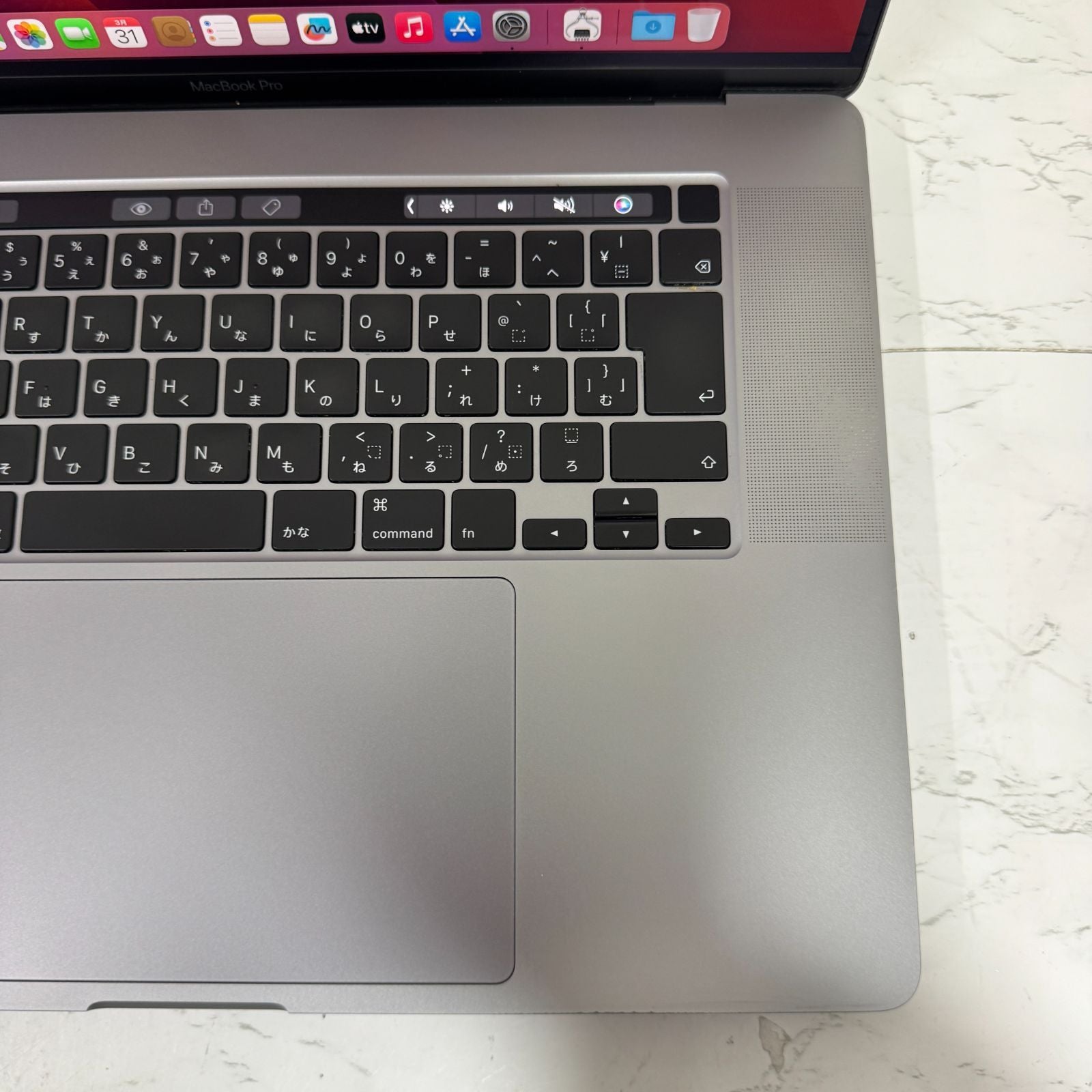 【良品】【1週間保証】MacBook Pro 16インチ 2019 / Core i7 / 32GB / 512GB