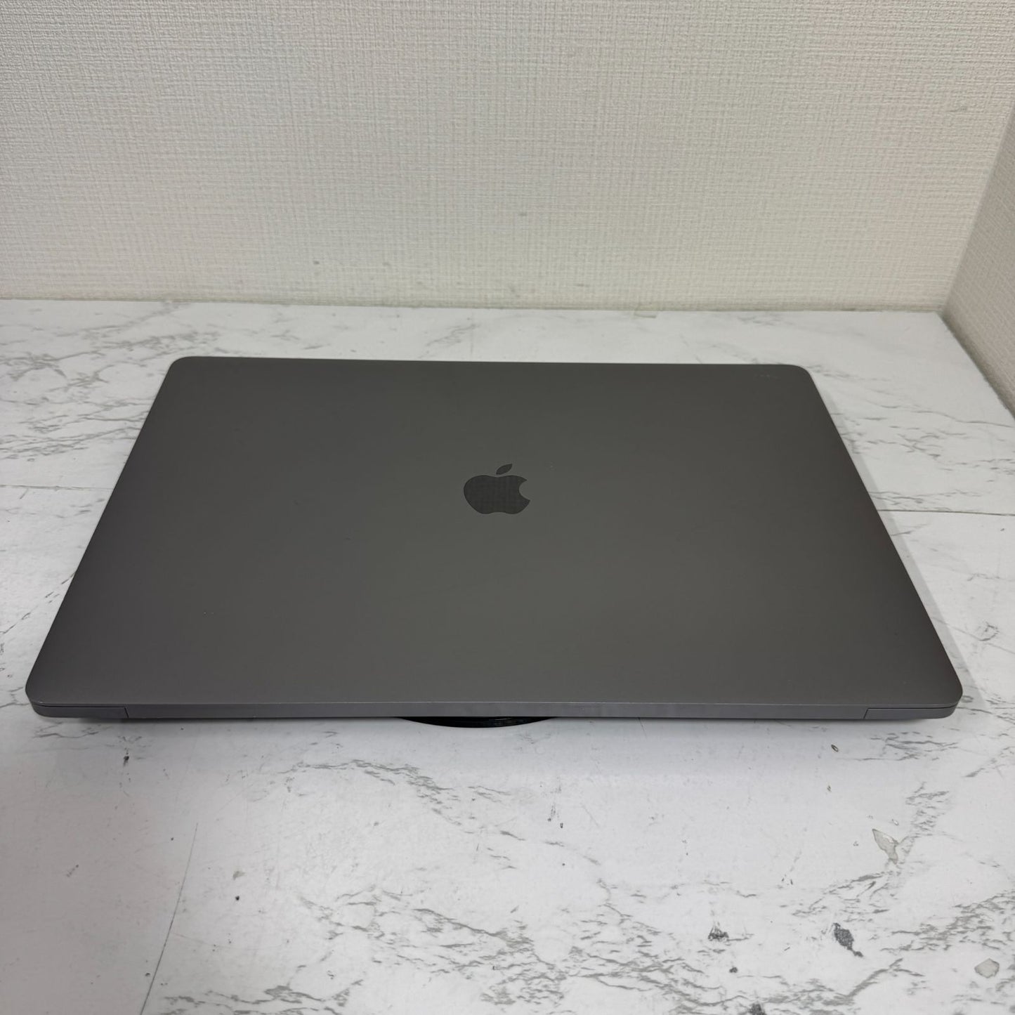 【傷あり】【1週間保証】MacBook Pro 16インチ / 2019 / Core i7 9750H / 32GB / 512GB 191909
