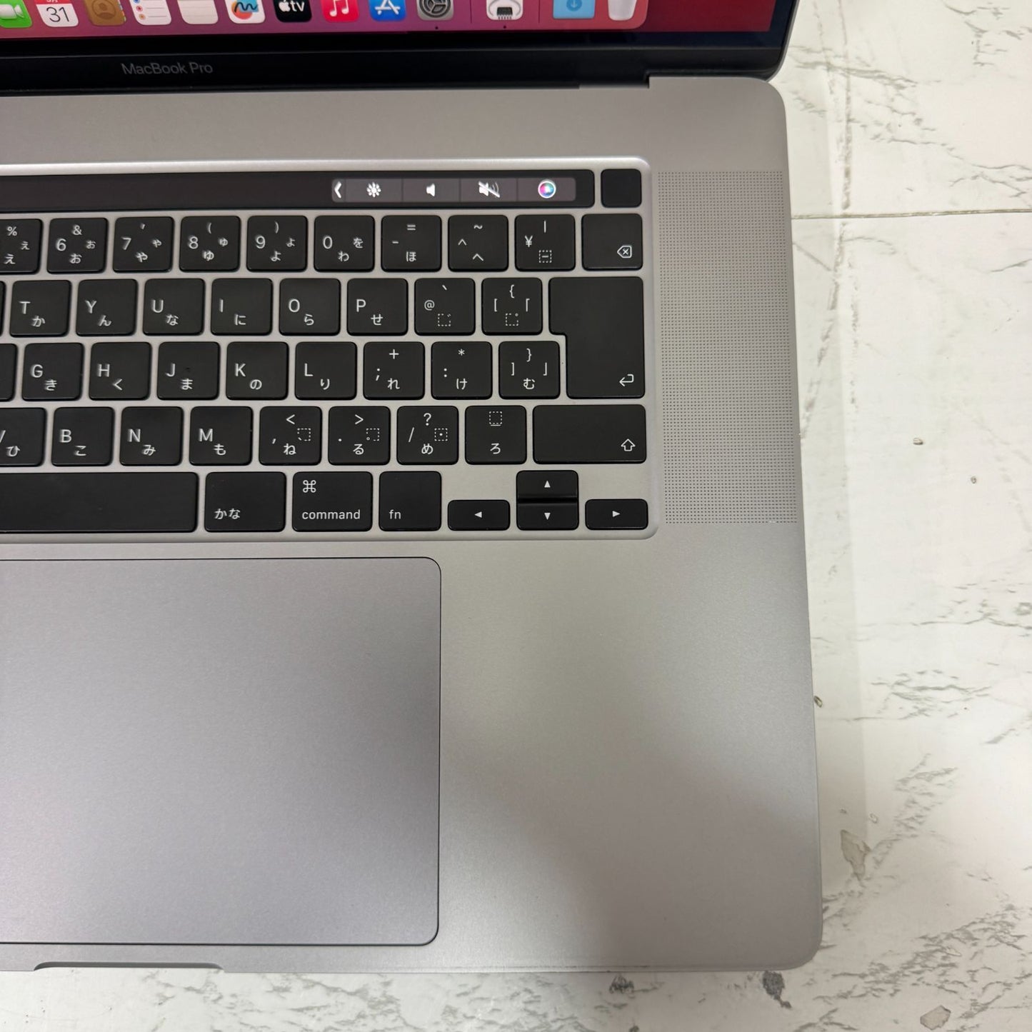 【傷あり】【1週間保証】MacBook Pro 16インチ / 2019 / Core i7 9750H / 32GB / 512GB 191892