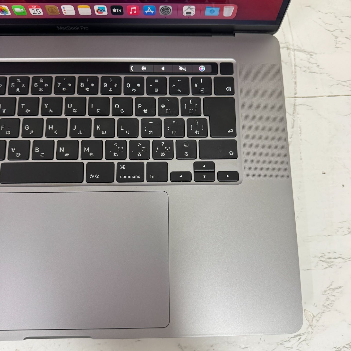 【傷あり】【1週間保証】MacBook Pro 16インチ / 2019 / Core i7 9750H / 32GB / 512GB 118363