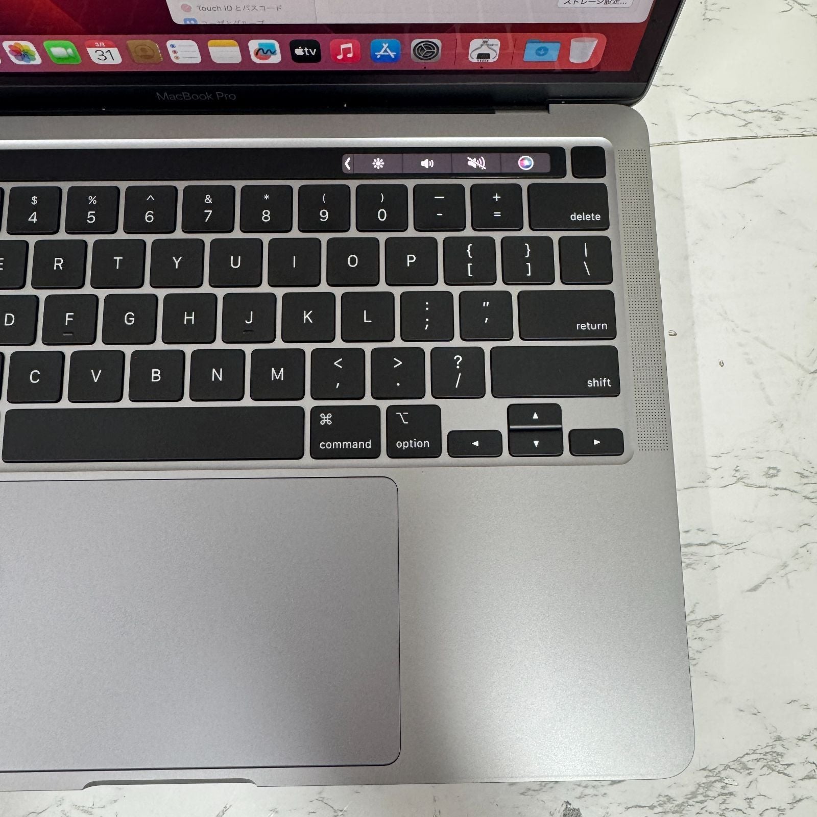 【傷あり】【1週間保証】MacBook Pro 13インチ / 2020 / Core i7 1068NG7 / 32GB / 1TB 009085