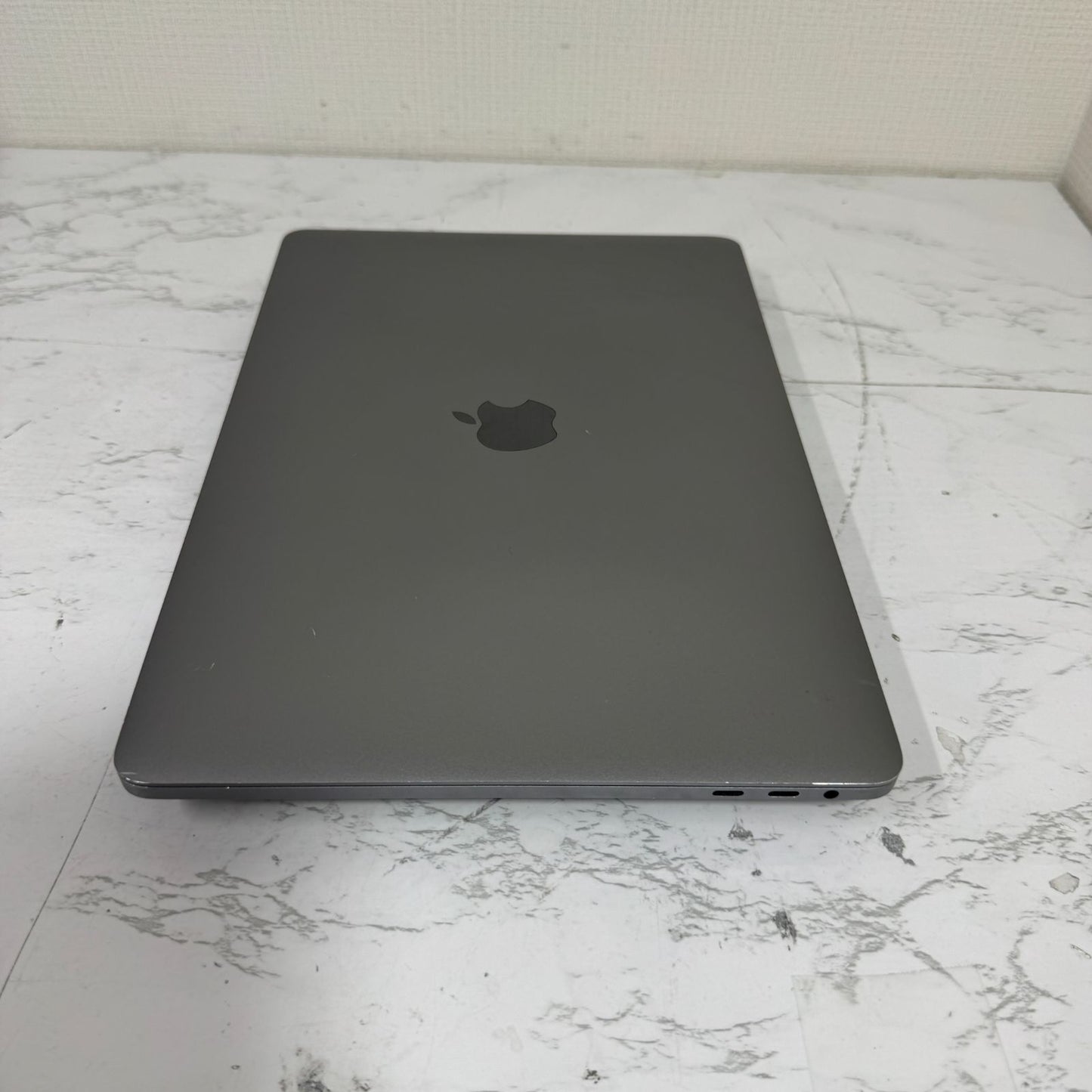 【傷あり】【1週間保証】MacBook Pro 13インチ / 2019 / Core i7 8569U / 16GB / 512GB 009078