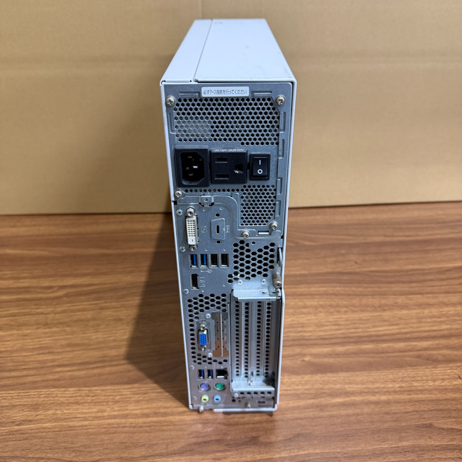 【良品】【1週間保証】富士通 デスクトップPC / Core i5 9500 / 8GB / 120GB