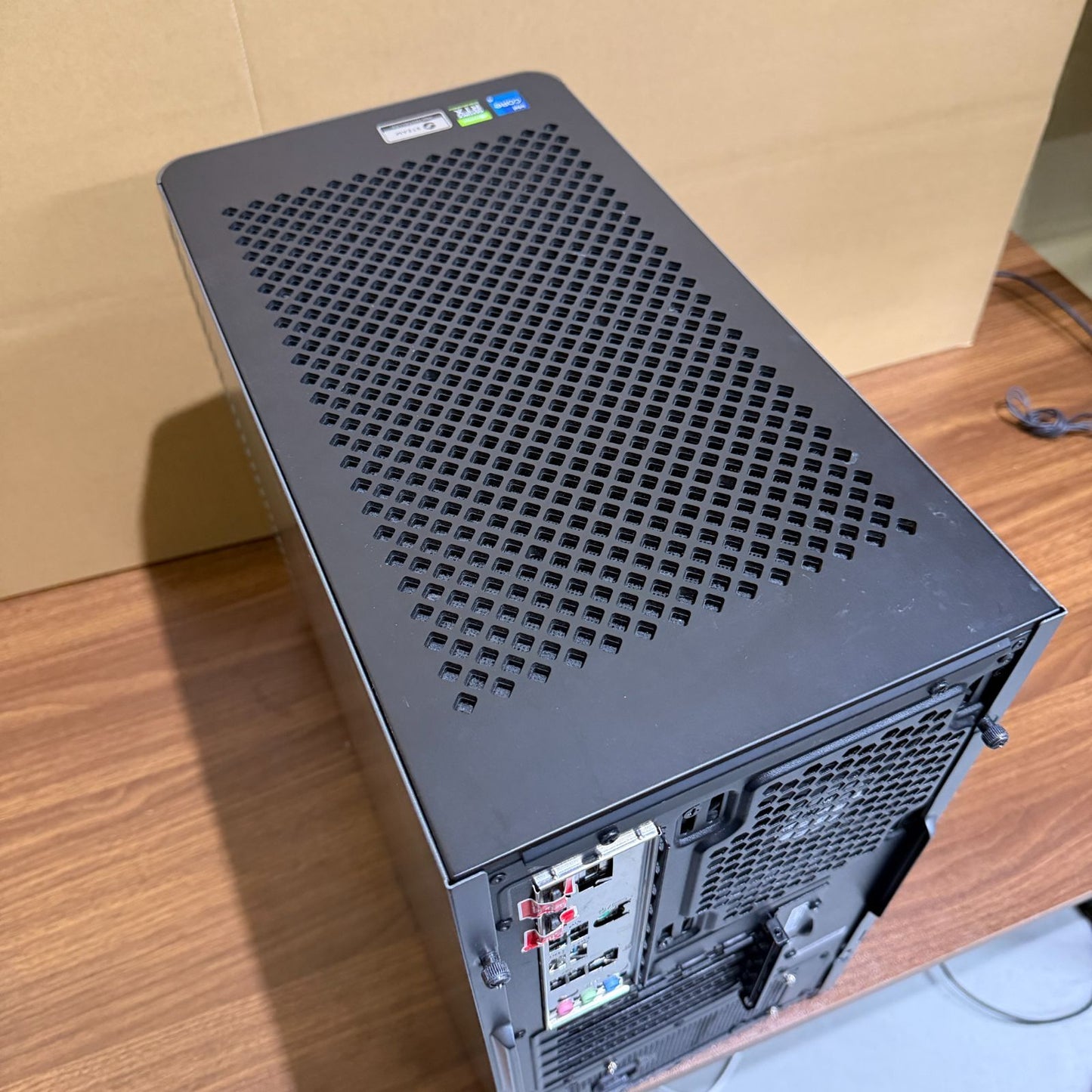 【ゲーミングPC】【1週間保証】ドスパラ ガレリア / Core i5 11400 / NVIDIA GeForce RTX 3060 Ti / 16GB / 256GB