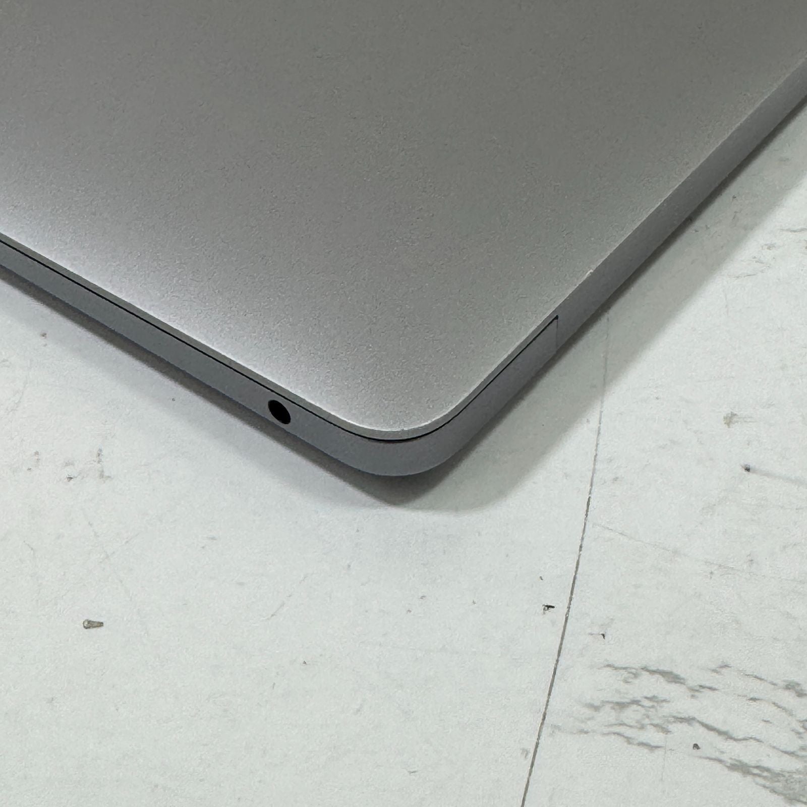 【良品】【1週間保証】MacBook Air 13インチ / 2020 / M1 / 16GB / 256GB 193805