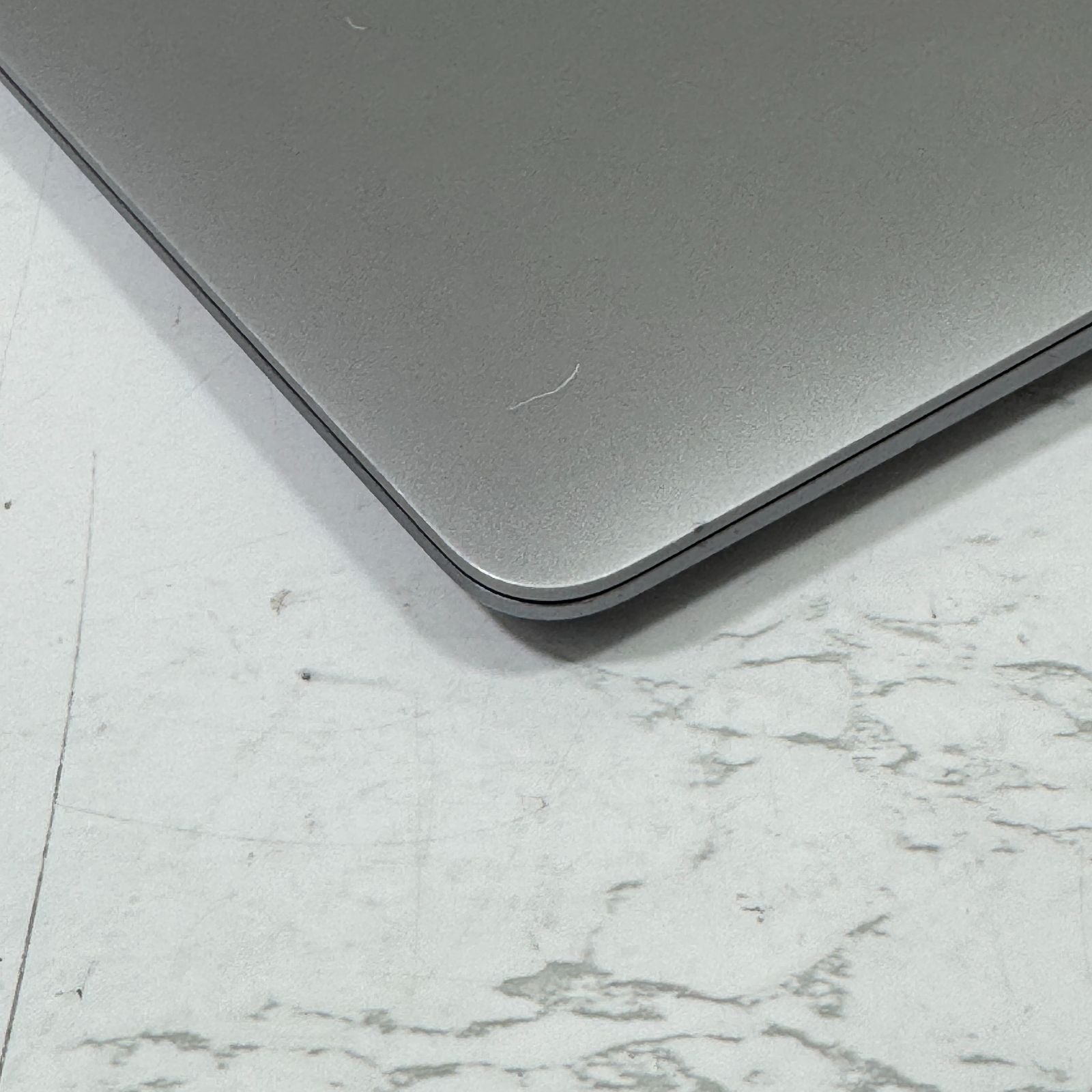【良品】【1週間保証】MacBook Air 13インチ / 2020 / M1 / 16GB / 256GB 193805