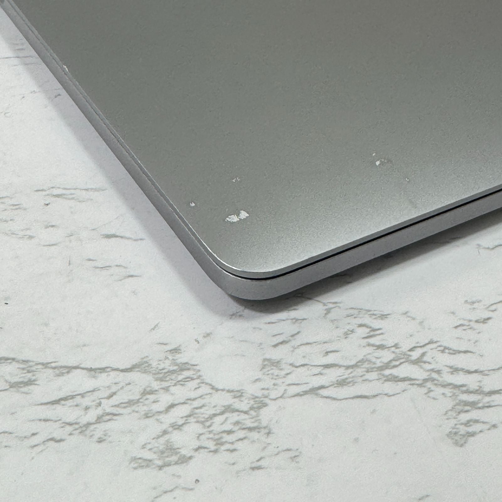 【良品】【1週間保証】MacBook Pro 13 2020 / Apple M1 / 16GB / 512GB
