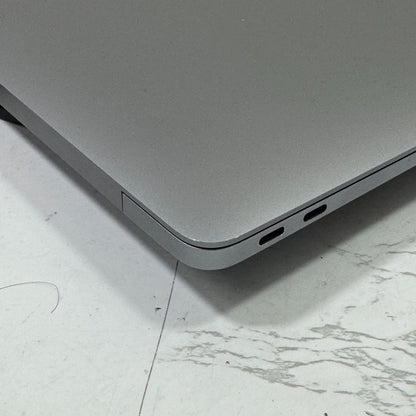 【良品】【1週間保証】MacBook Air 13インチ / 2020 / M1 / 16GB / 256GB 194110