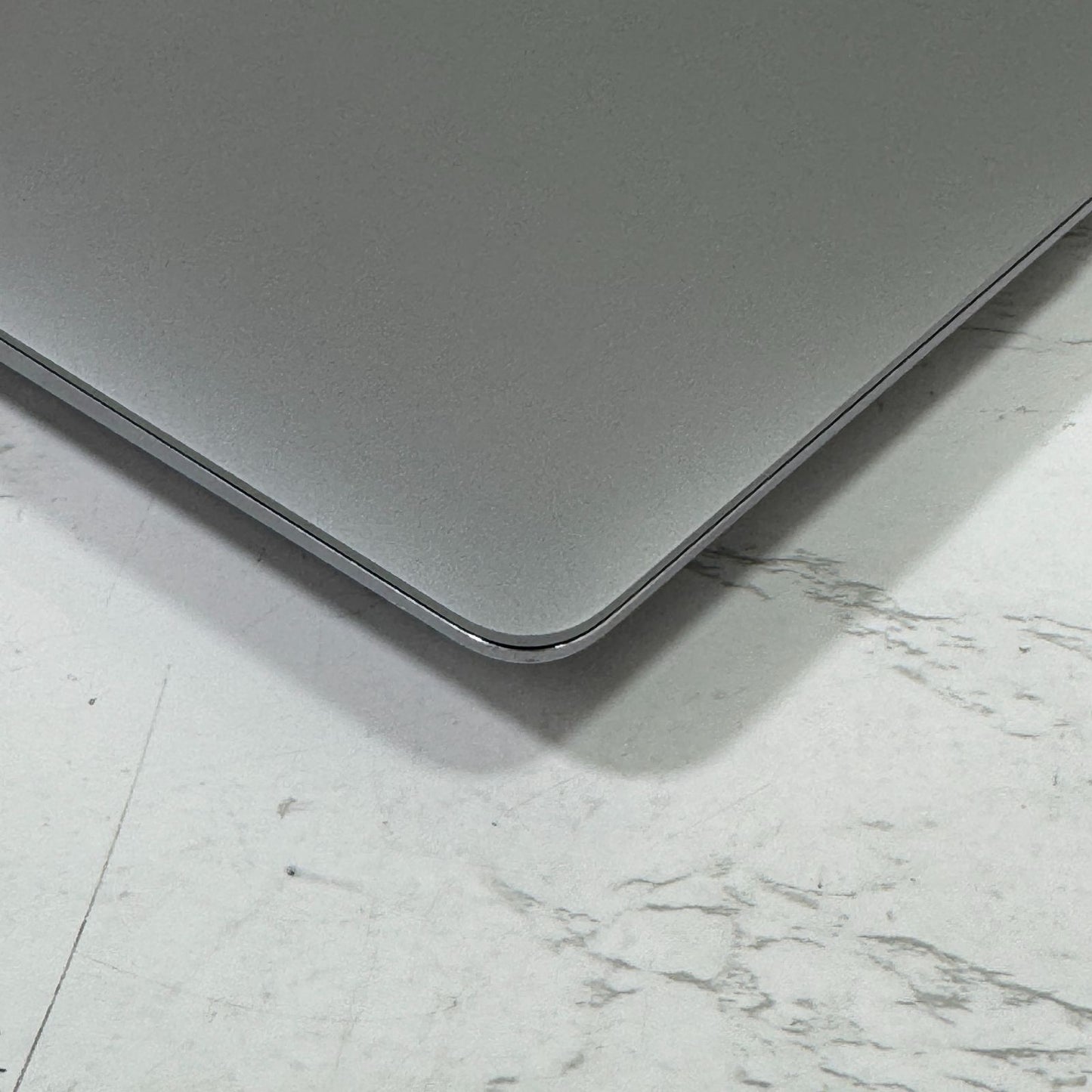 【良品】【1週間保証】MacBook Air 13インチ / 2020 / M1 / 16GB / 256GB 194135