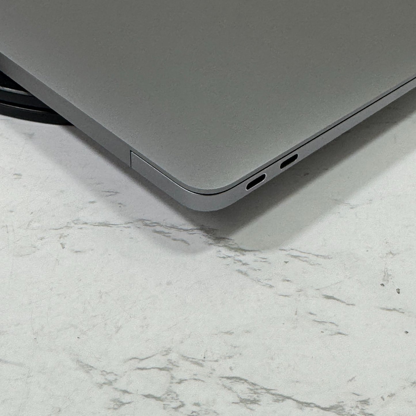 【良品】【1週間保証】MacBook Air 13インチ / 2020 / M1 / 16GB / 256GB 194135