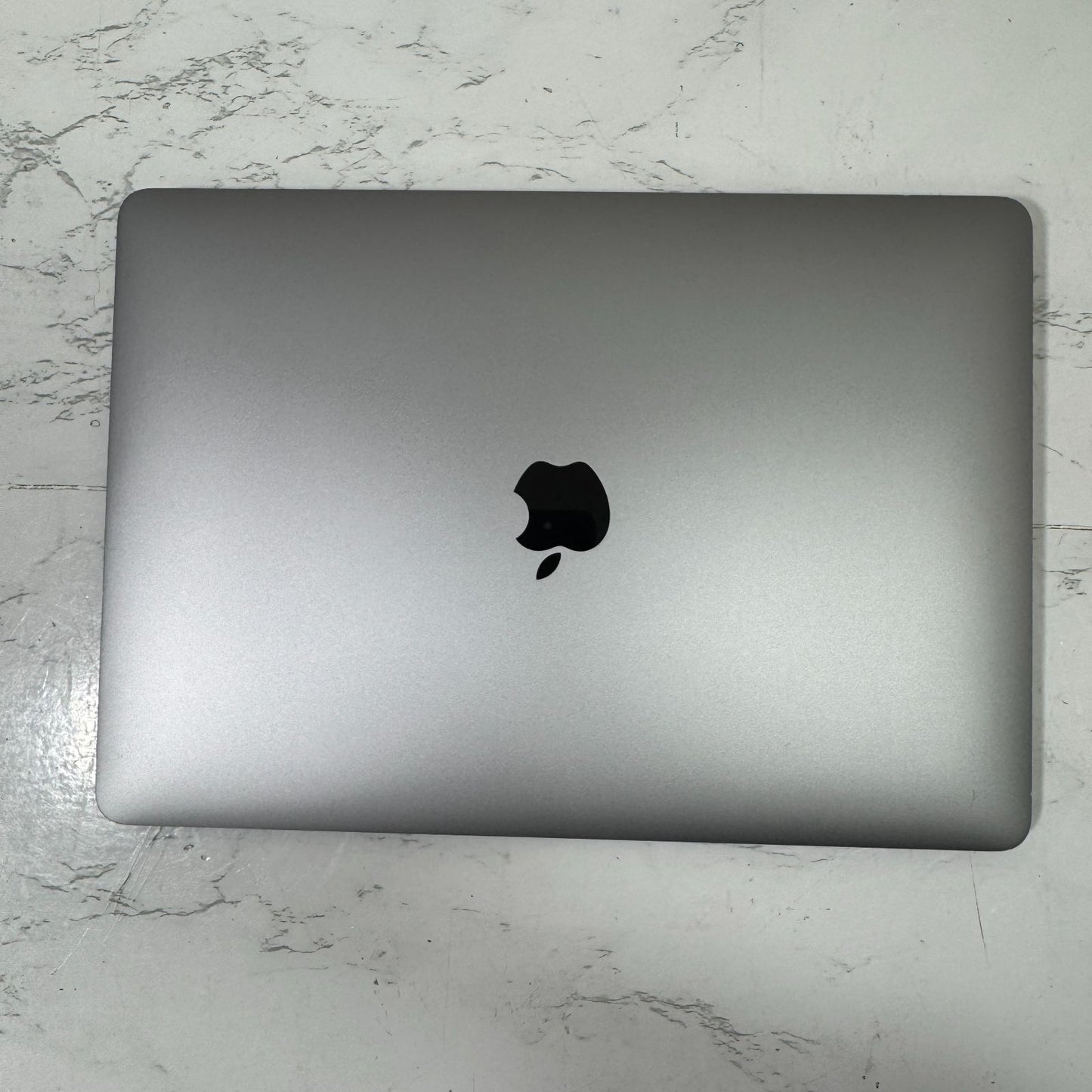 【良品】【1週間保証】MacBook Air 13インチ / 2020 / M1 / 16GB / 256GB 193805