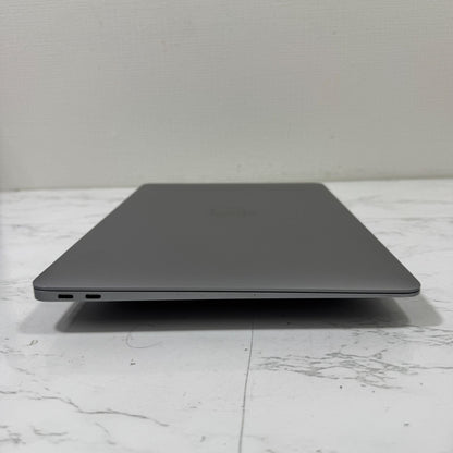 【良品】【1週間保証】MacBook Air 13インチ / 2020 / M1 / 16GB / 256GB 194110