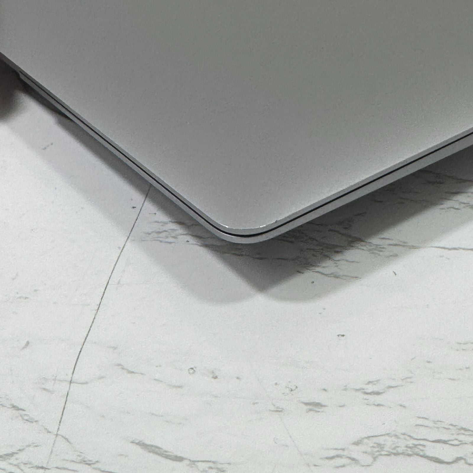 【良品】【1週間保証】MacBook Air 13インチ / 2020 / M1 / 16GB / 256GB 194120